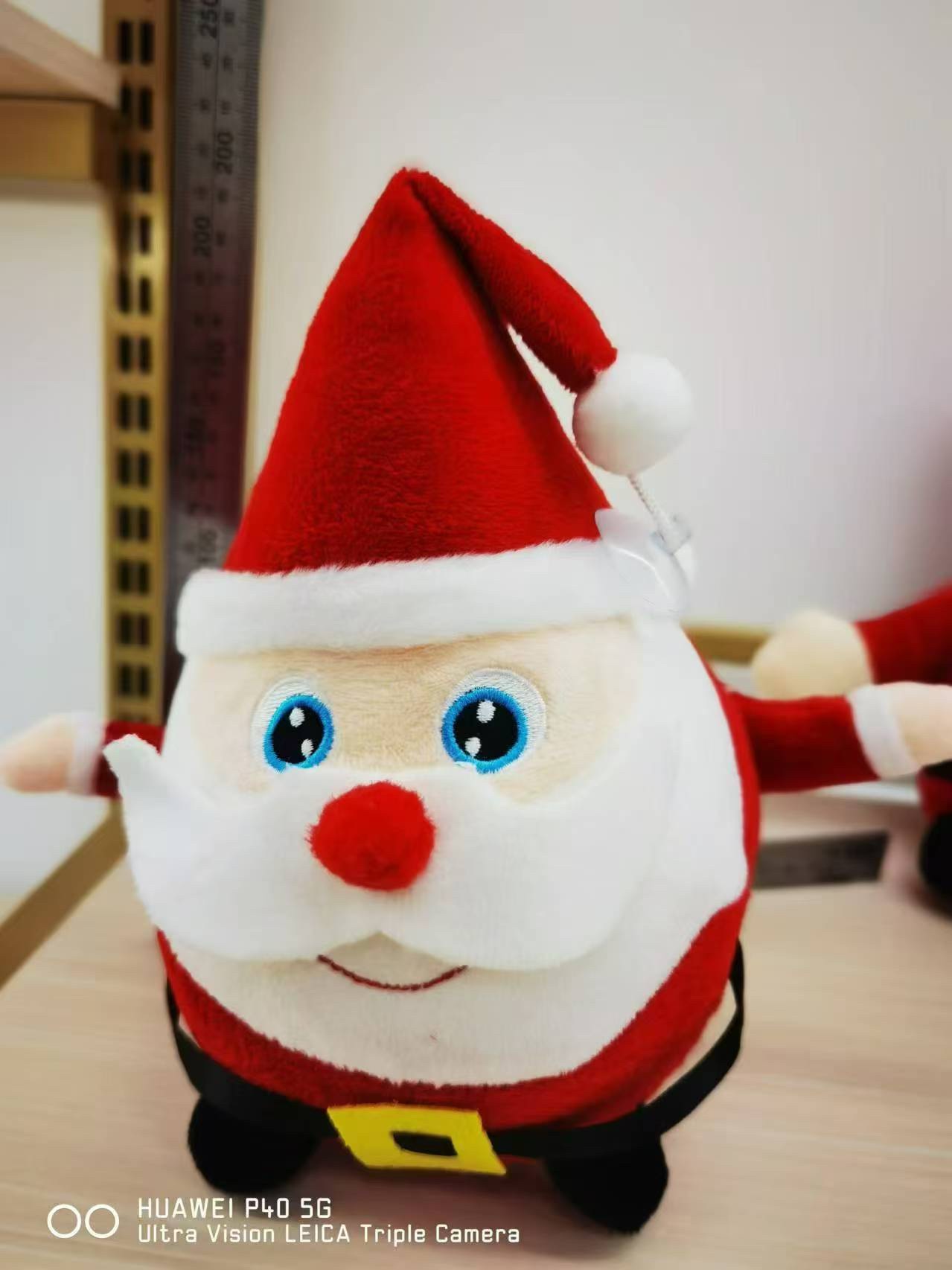 Cross-border Christmas capybaras, Santa Claus dolls, Christmas tree, Christmas apple throw pillows, Christmas gifts for children, toys, claw machines, dolls detail image 1