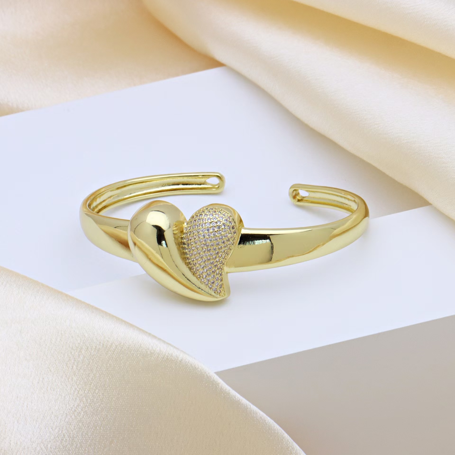 欧美简约新款爱心锆石戒指手镯耳钉套装情人节套装水晶锆石套链锆石套链详情图5