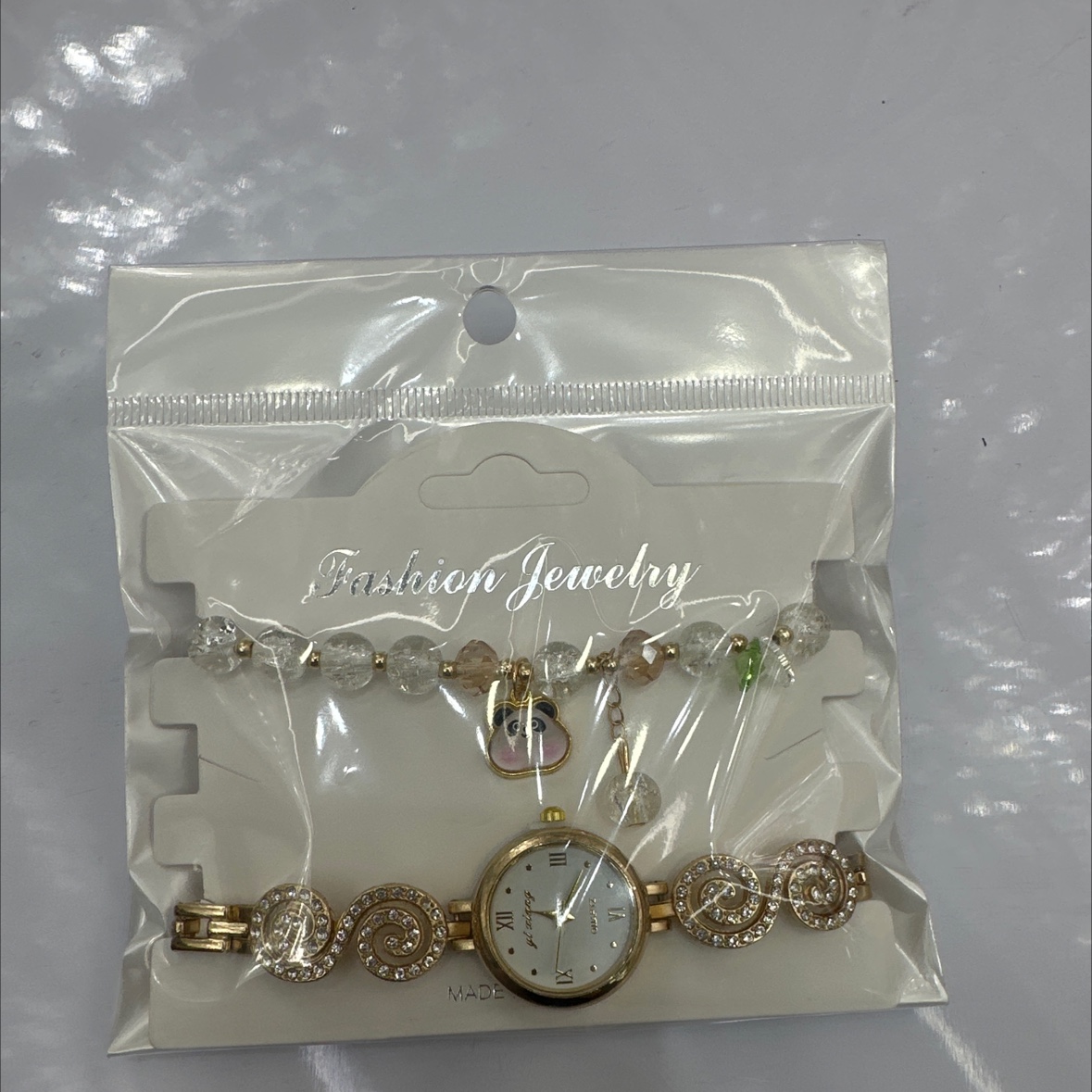 合金和玻璃材质，可单独购买，产品美观且时尚