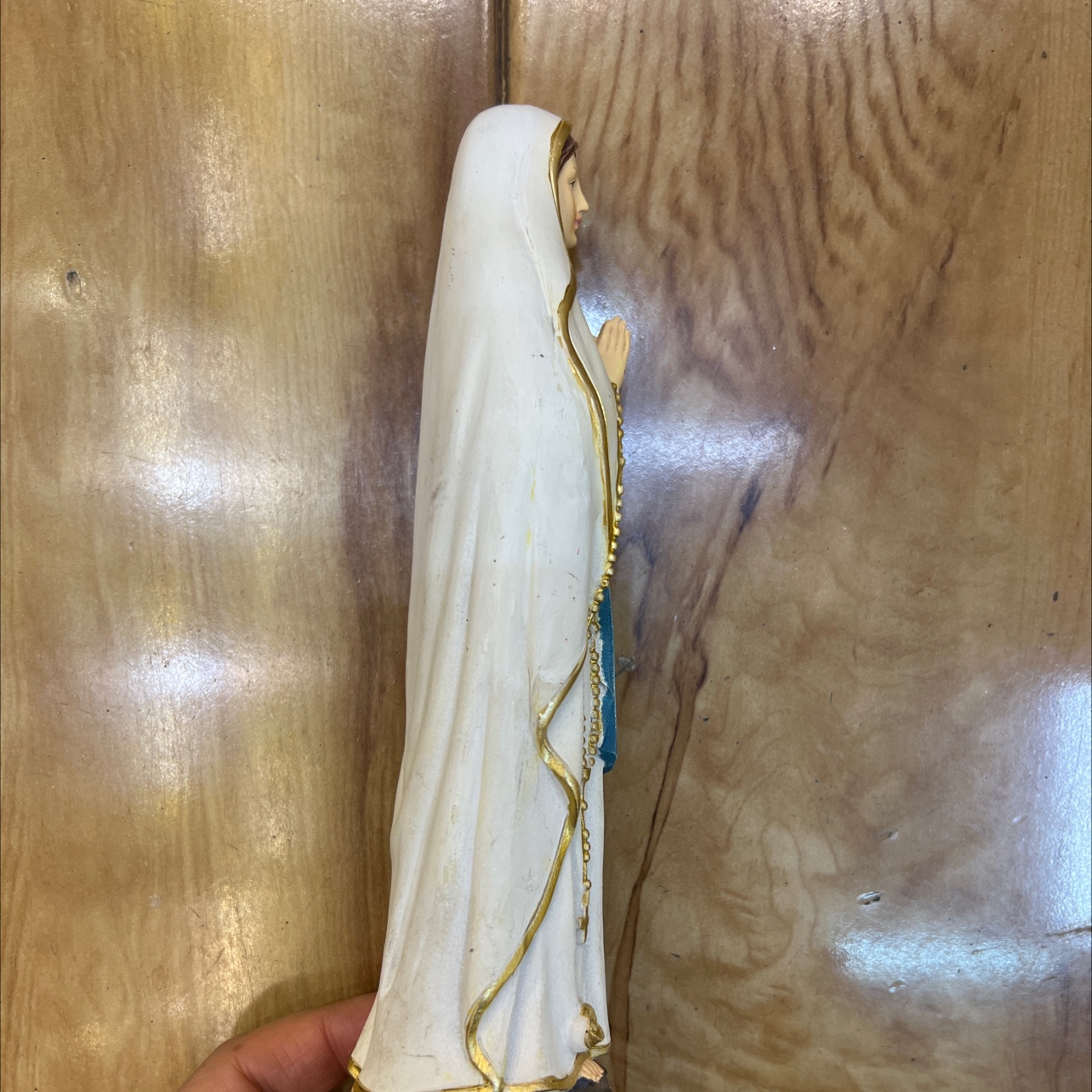 树脂工艺品实物图