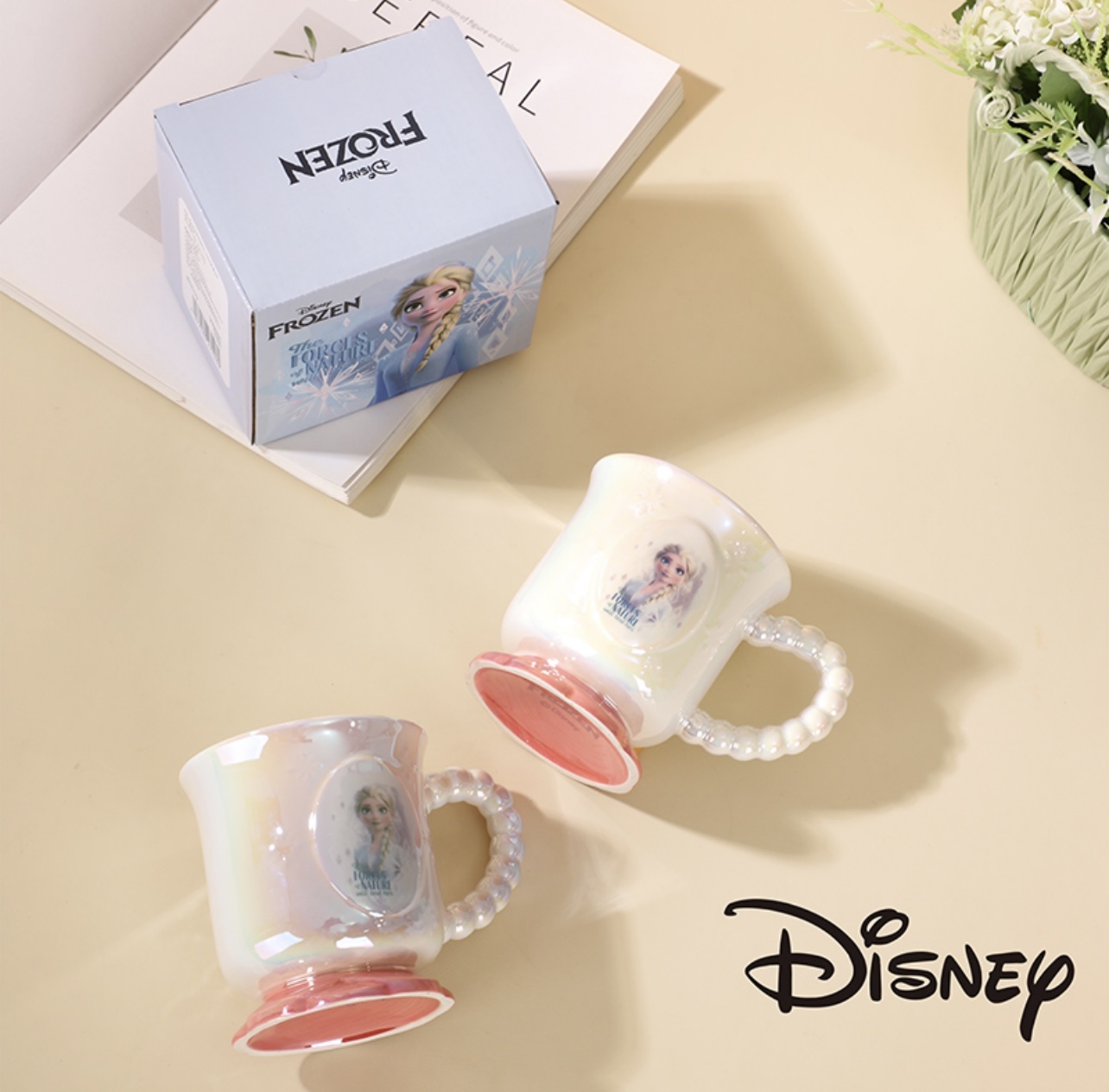 Exquisite ceramic cups, artistic ornaments, modern and simple decorative items, ceramic handicrafts, high-end living room decoration, ceramic cups, gift cups, handicrafts, ceramic souvenirs, beautiful and cute