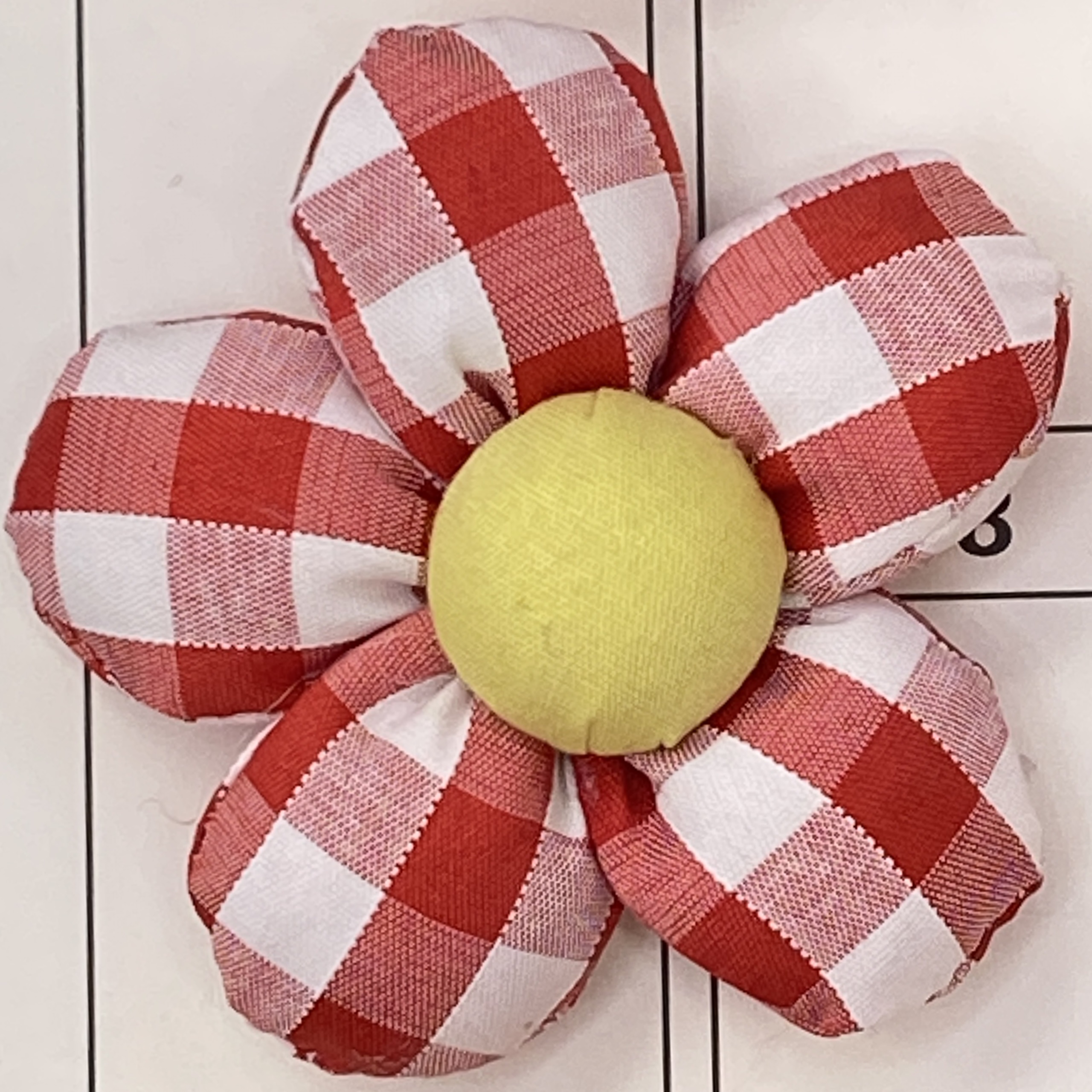 大红充棉五瓣花喜庆过年5.5公分布艺单色格子花朵产品图