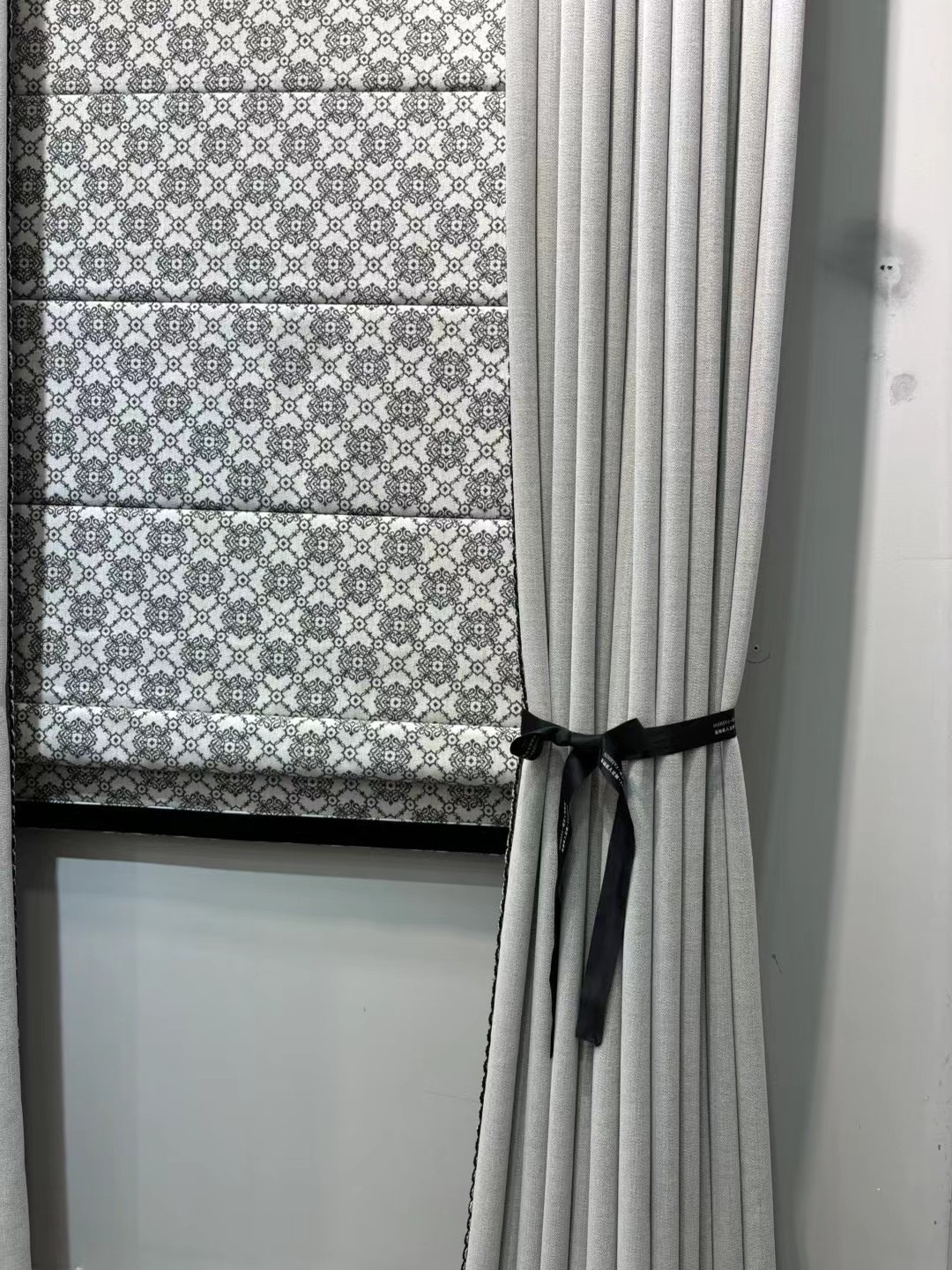 伊布伊景/麻布纱线混纺面料，遮光度95以上，克重1450克，量大价优