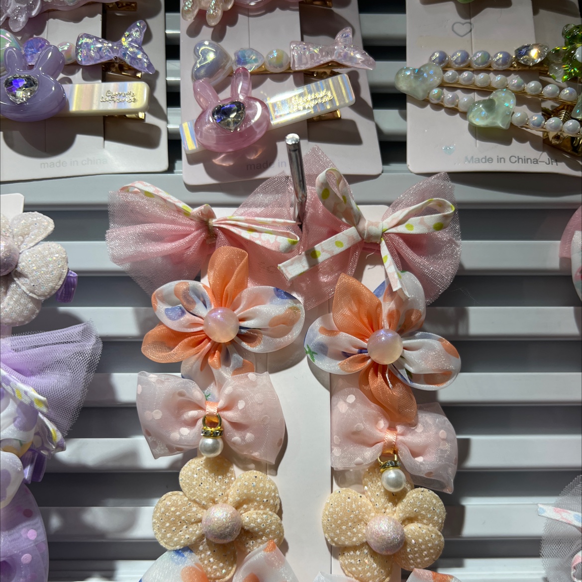 儿童古风黑色一字夹 透明齿梳套装 魔术贴式发夹 时尚便捷不伤发质详情图4