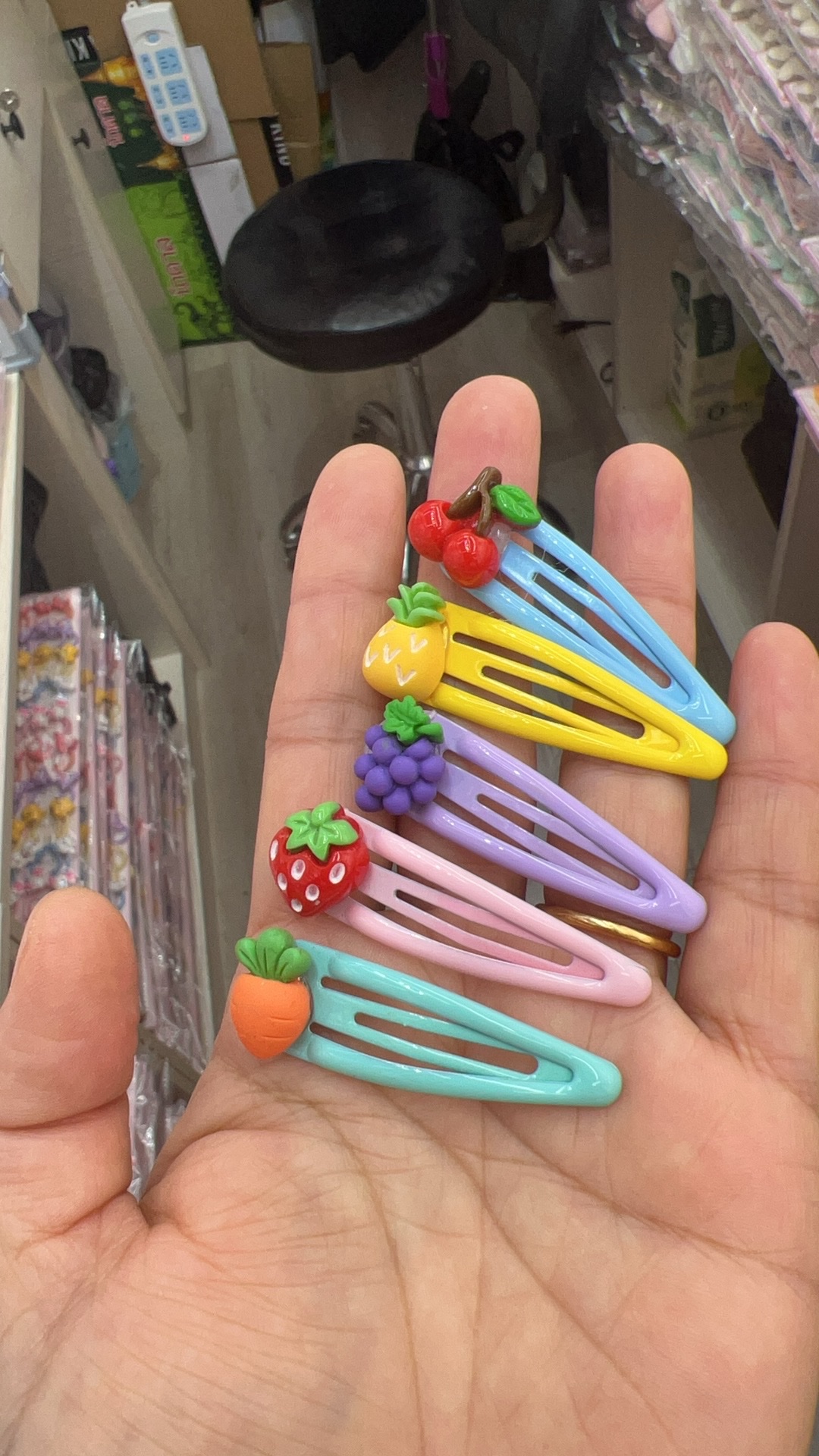 创意饰品亚克力皮筋头饰 儿童公主款式 时尚可爱耐用 头发装饰品不伤发质