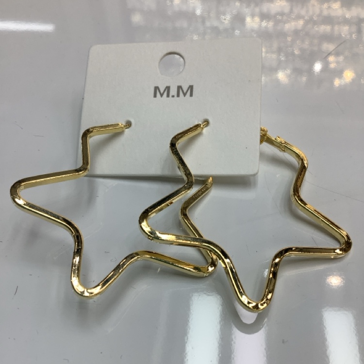 耳饰新款流行饰品 耳圈圈独特设计时尚潮流女士首饰品