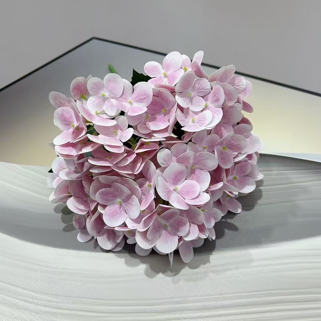 3D仿真绣球花 假花 仿真花 婚庆花白底实物图