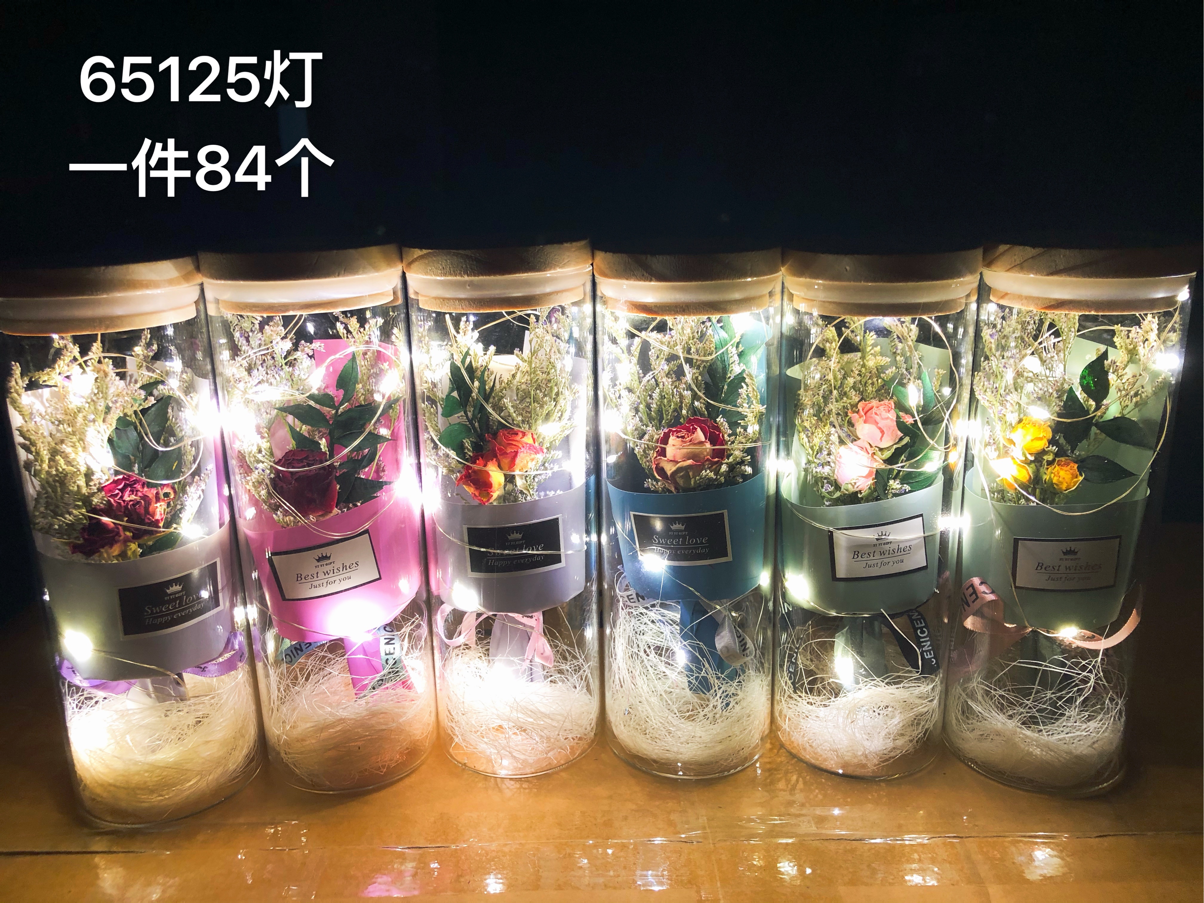 小花瓶 亚克力容器 艺术工艺品花瓶 精致装饰品 室内摆设 简约现代风格细节图