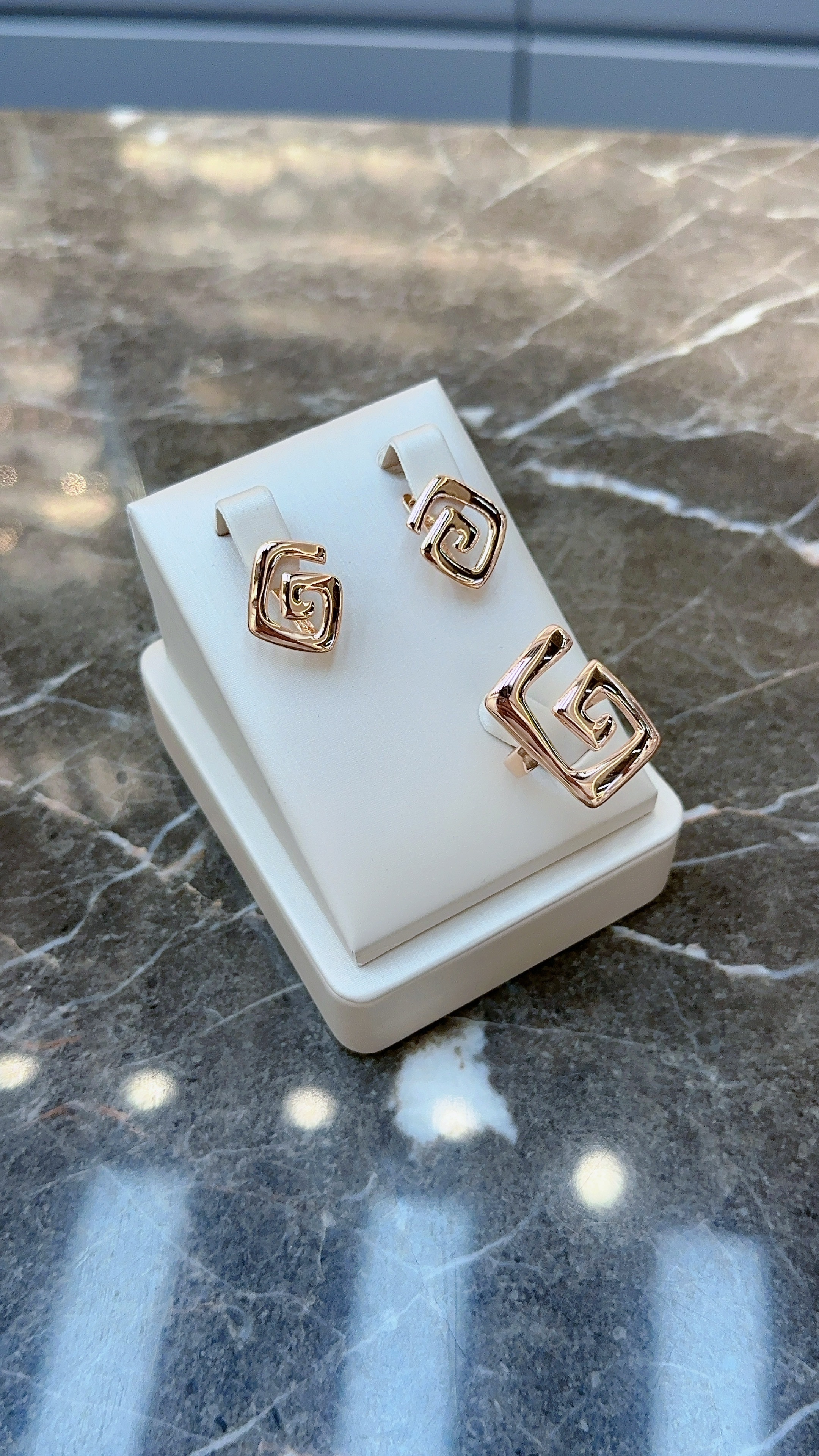 GUlkina jewelry set Rose gold necklace Earrings Ring accessories Russian trade accessories wholesale wish Aliexpress e-commerce jewelry bestsellers Personalized earrings Ring details Picture