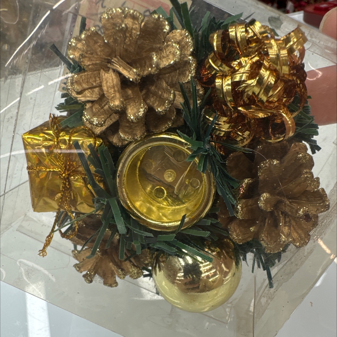 Mini Christmas hat paired with flying snowflakes Christmas tree Christmas tree Snow White theme decoration Christmas Tree Festival celebration essential Christmas Tree Christmas Tree Specification image