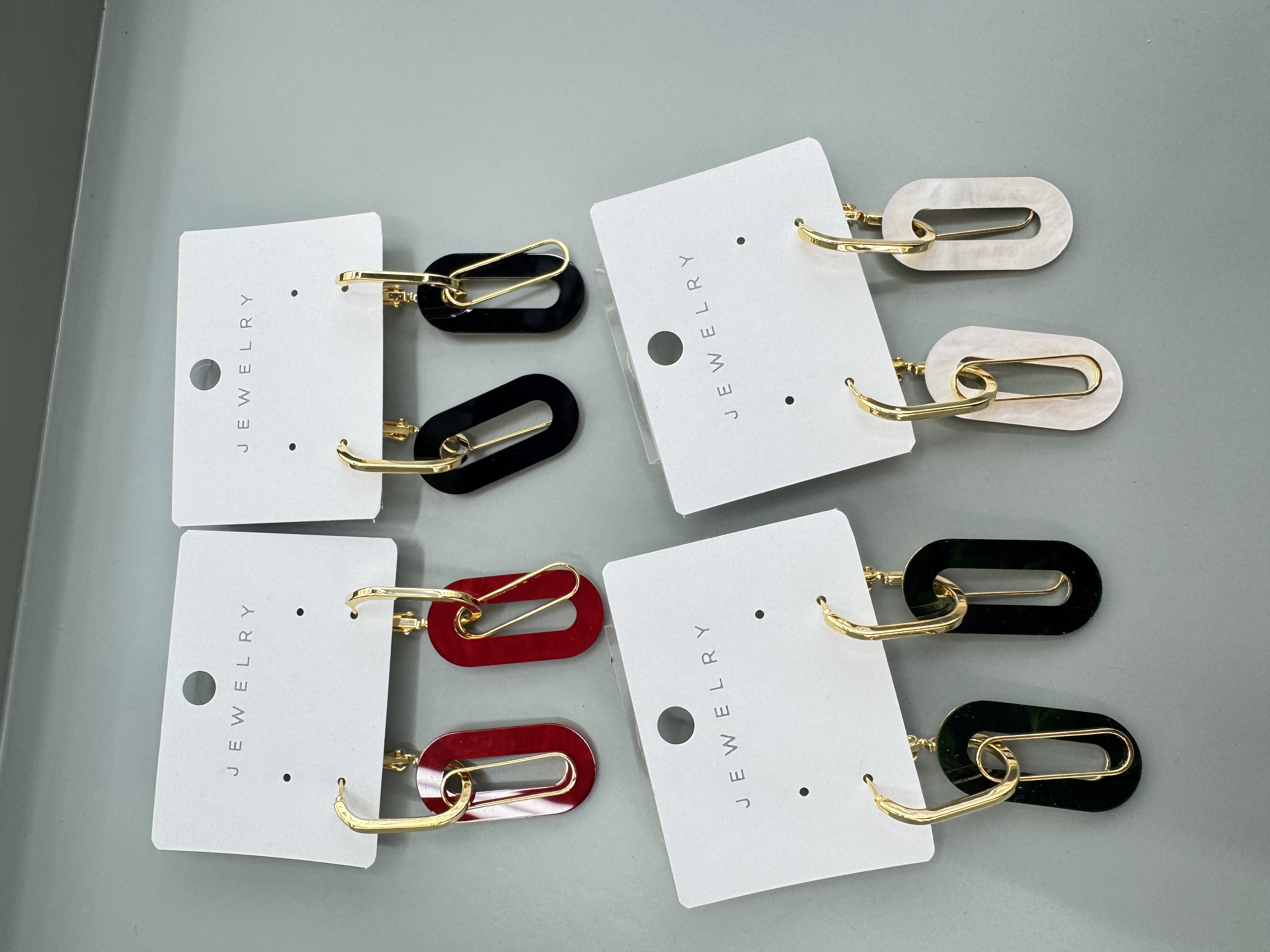 合金陪树脂耳环