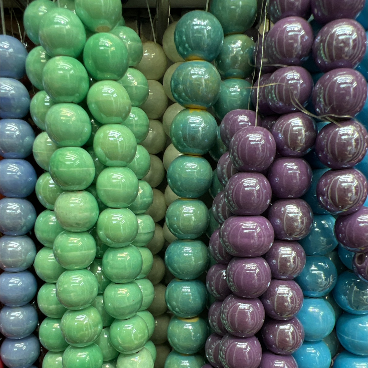 国潮厂家直销陶瓷珠异形珠子手工DIY网红款热门爆款亮珠陶瓷手链详情4