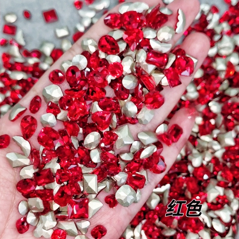 Red pointed-bottom irregular-shaped diamond heart butterfly rock sugar k9 glass New Year Festival celebration Christmas nail art accessories wholesale nail art diamond DIY accessories Nail art diamond source manufacturer wholesale Application Scenario