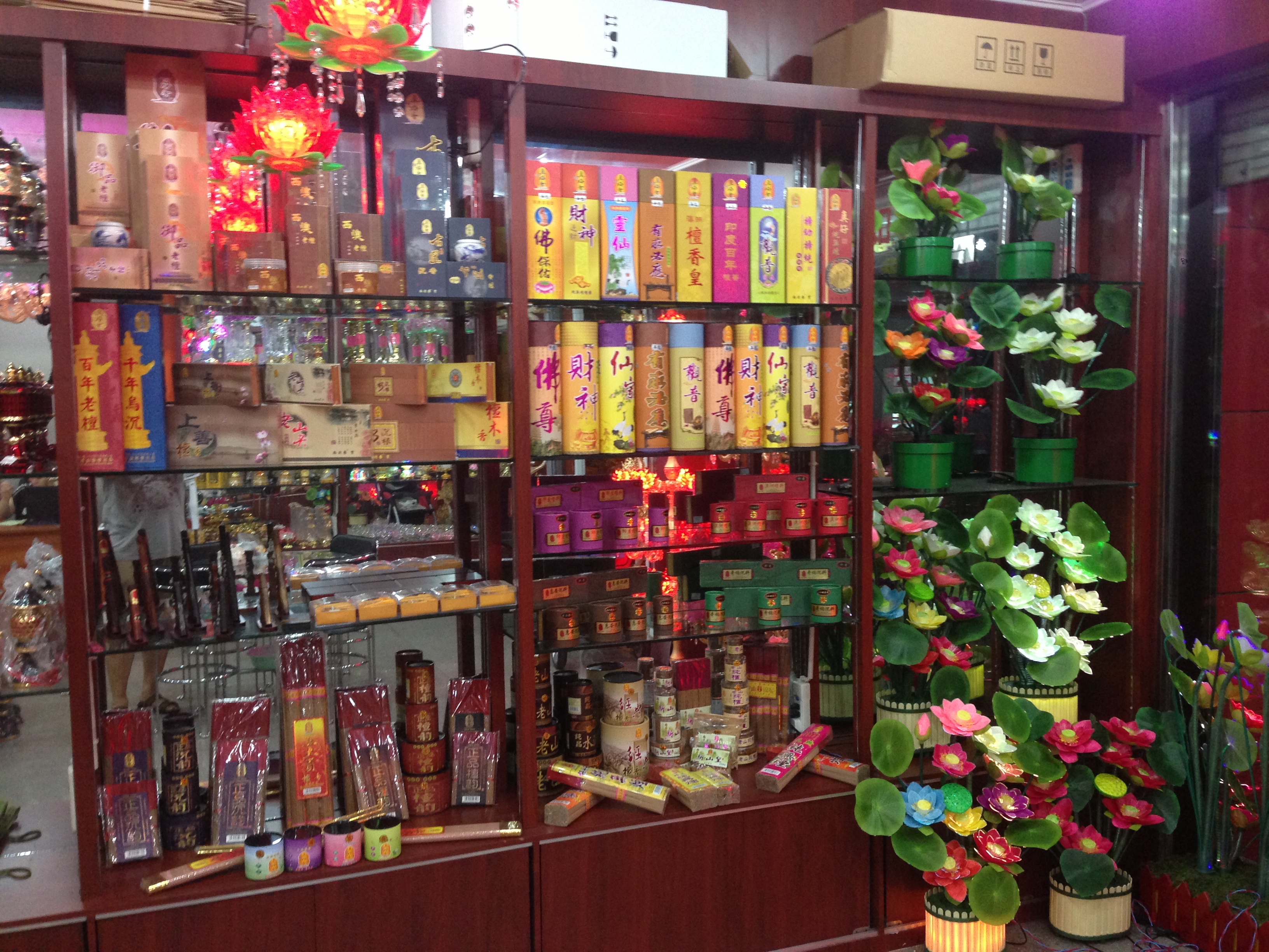 跨境独特商品 LED窗帘灯蜡烛灯套装 墓碑装饰夜灯发夹 美式复古风格 环保节能灯具金属材质led窗帘灯夜灯发夹夜灯发夹细节图