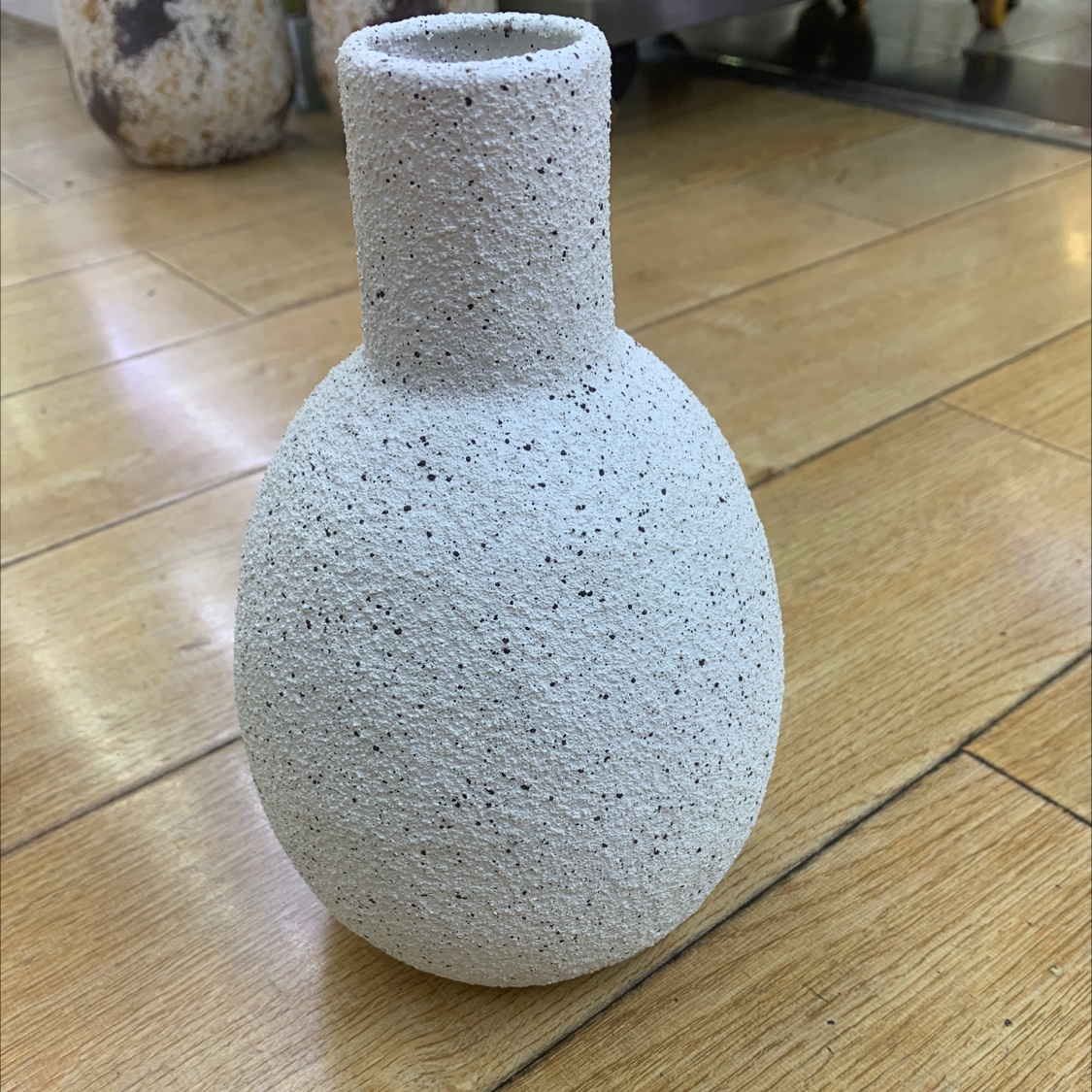 Ceramic small vase