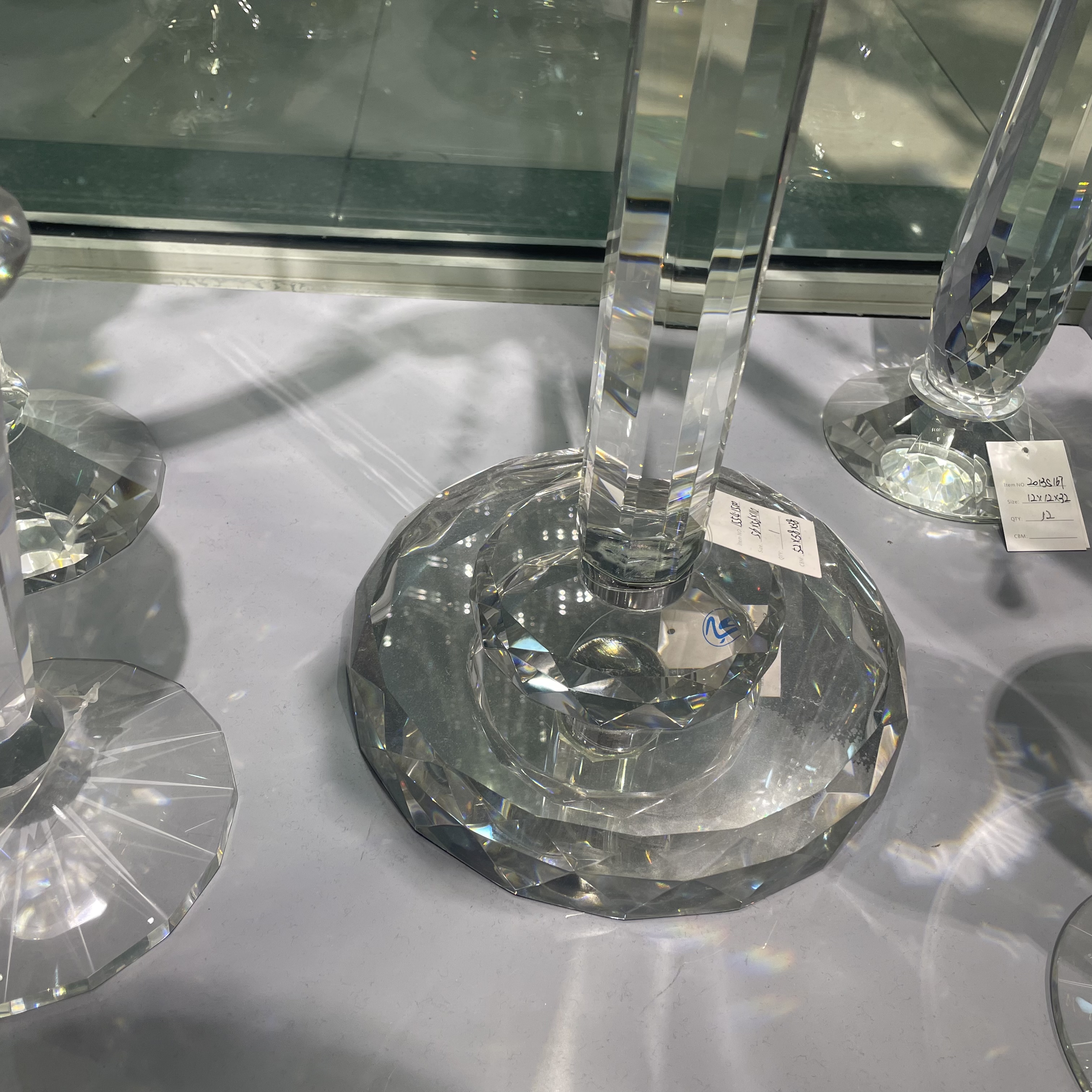 精致水晶玻璃艺术品 优质手工打磨 璀璨光泽 高档装饰品详情图4