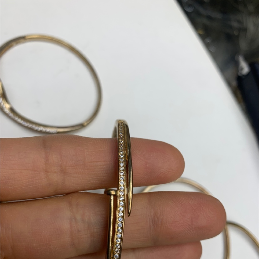 手镯毛胚铜锆石镶嵌工厂直销时尚款蛇款款式多产品图