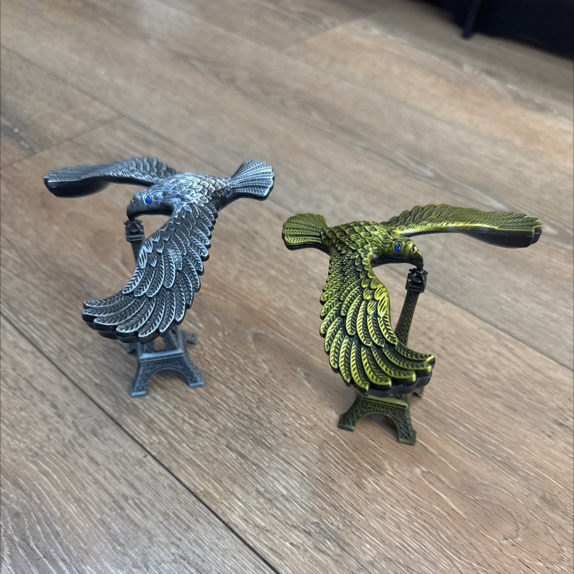 创意仿重力平衡鹰办公室摆件金属礼品旅游工艺品