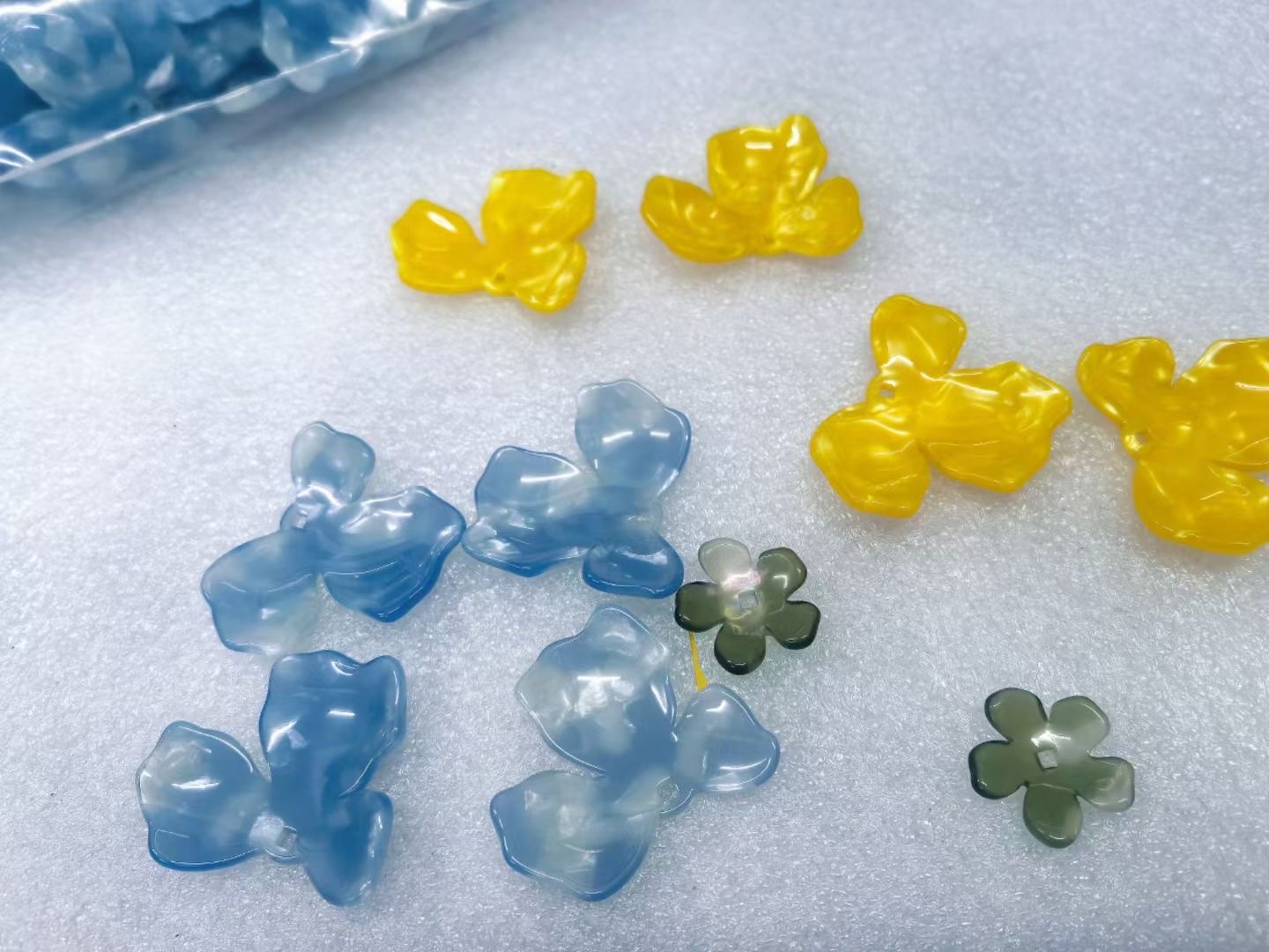 2024年新品治愈蓝鸢尾方糖耳环女轻奢高级感小众设计何方耳钉饰品高级感气质花瓣花朵耳钉女耳环耳夹银针耳饰气质百搭详情图7