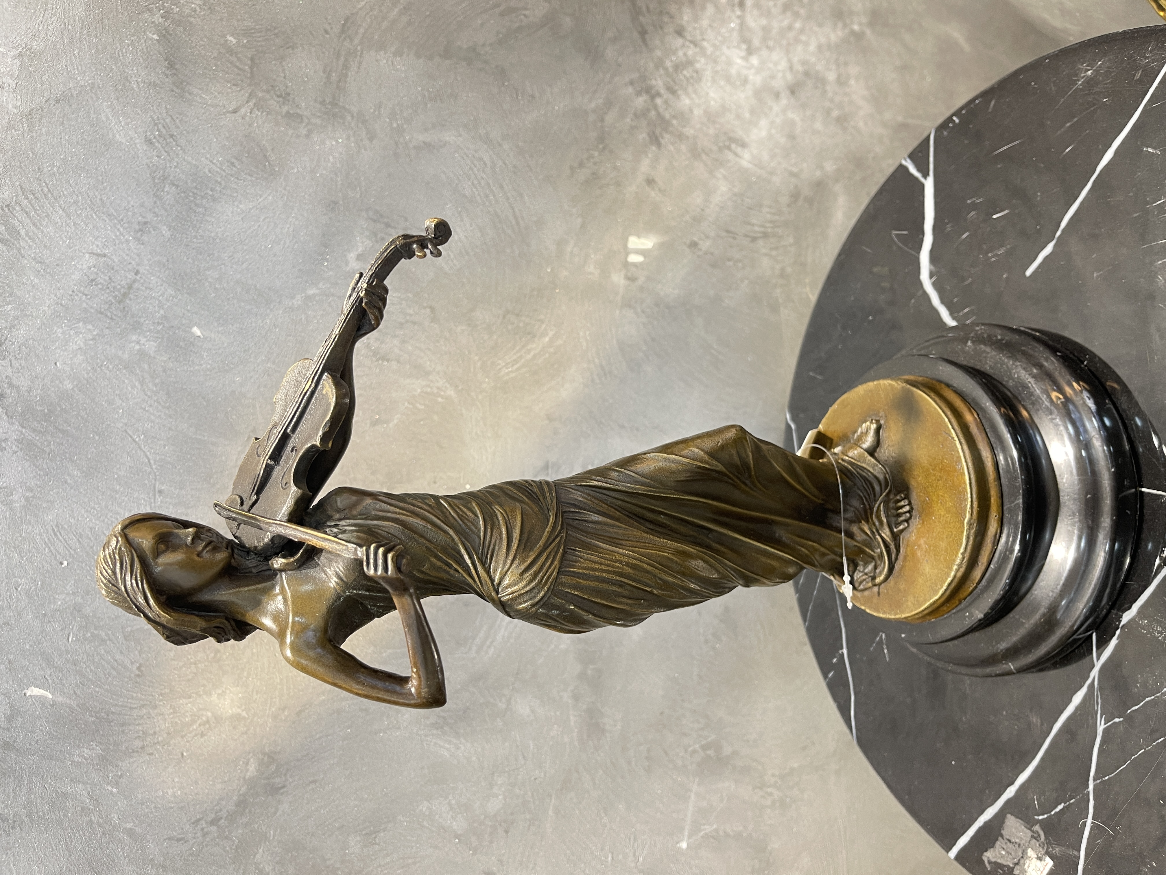 工艺品摆件铜摆件铜工艺品小提琴演奏居家办公室送礼工艺品摆件白底实物图