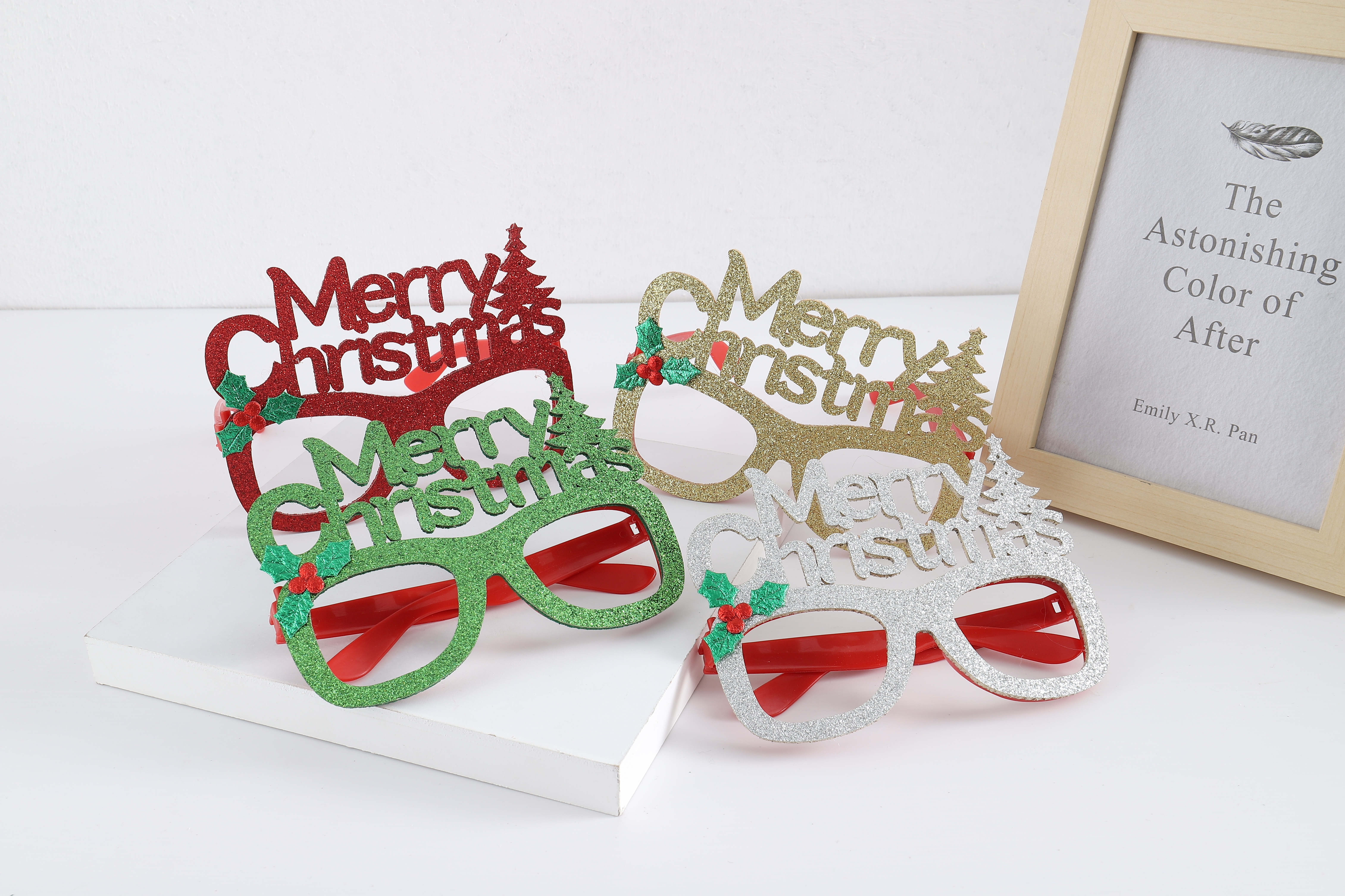 圣诞系列特色眼镜 圣诞装饰品创意玩具 时尚潮流圣诞节派对必备
详情图1