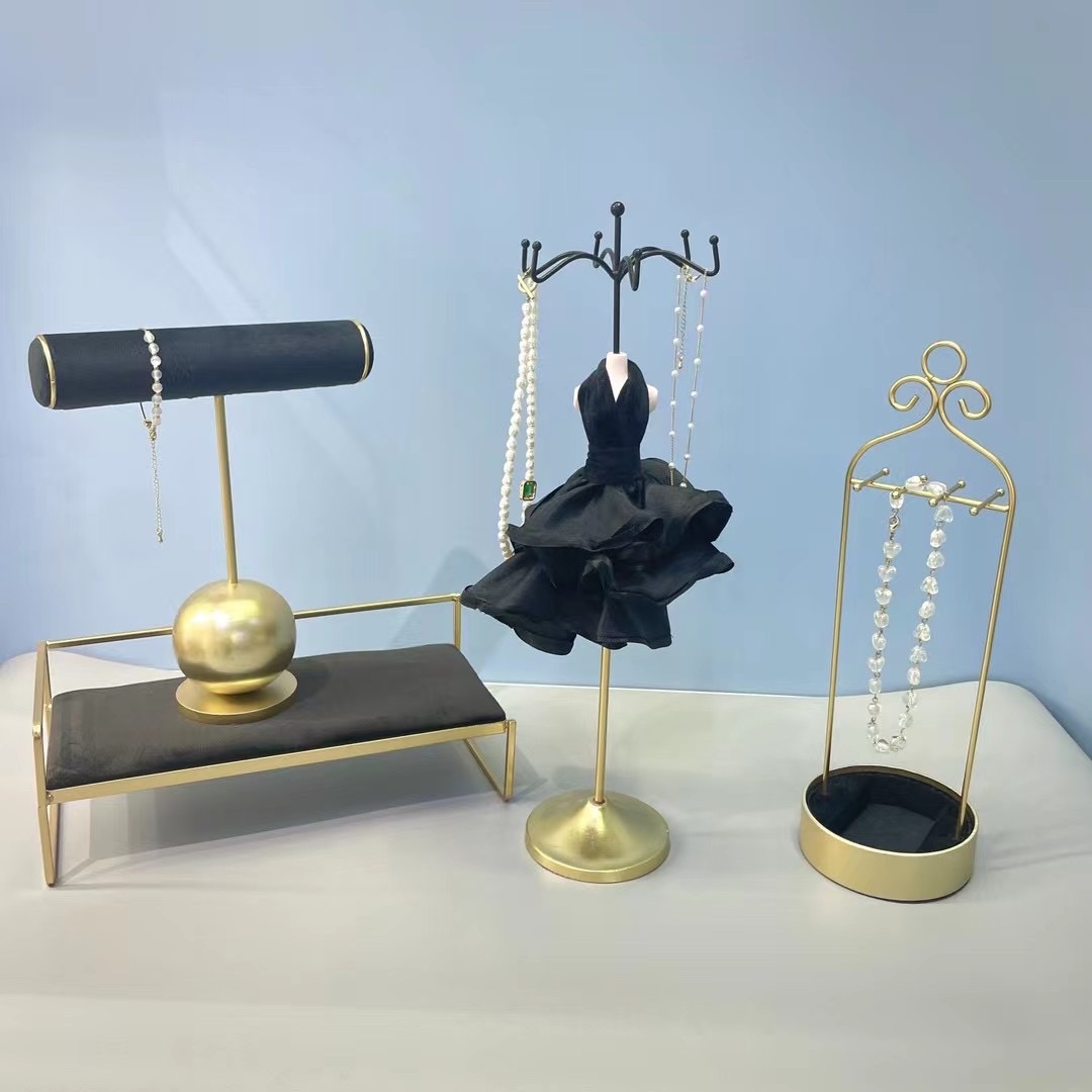 首饰展示框小托盘 头饰防尘收纳盒 手镯展示架 精致首饰收纳整理方案 珠宝饰品展示优选 饰品收纳架 项链架手链架首饰首饰首产品图