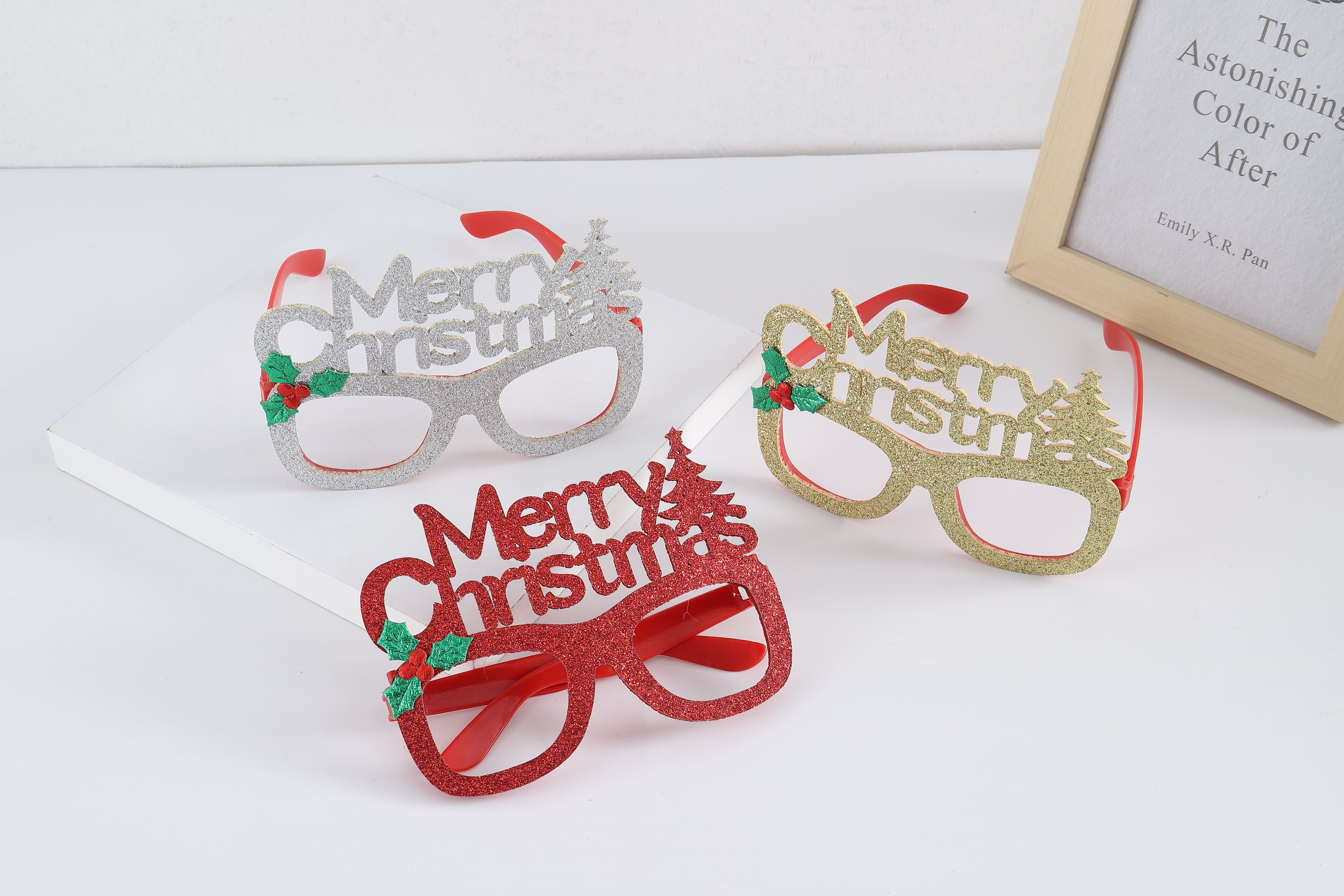 圣诞系列特色眼镜 圣诞装饰品创意玩具 时尚潮流圣诞节派对必备
产品图