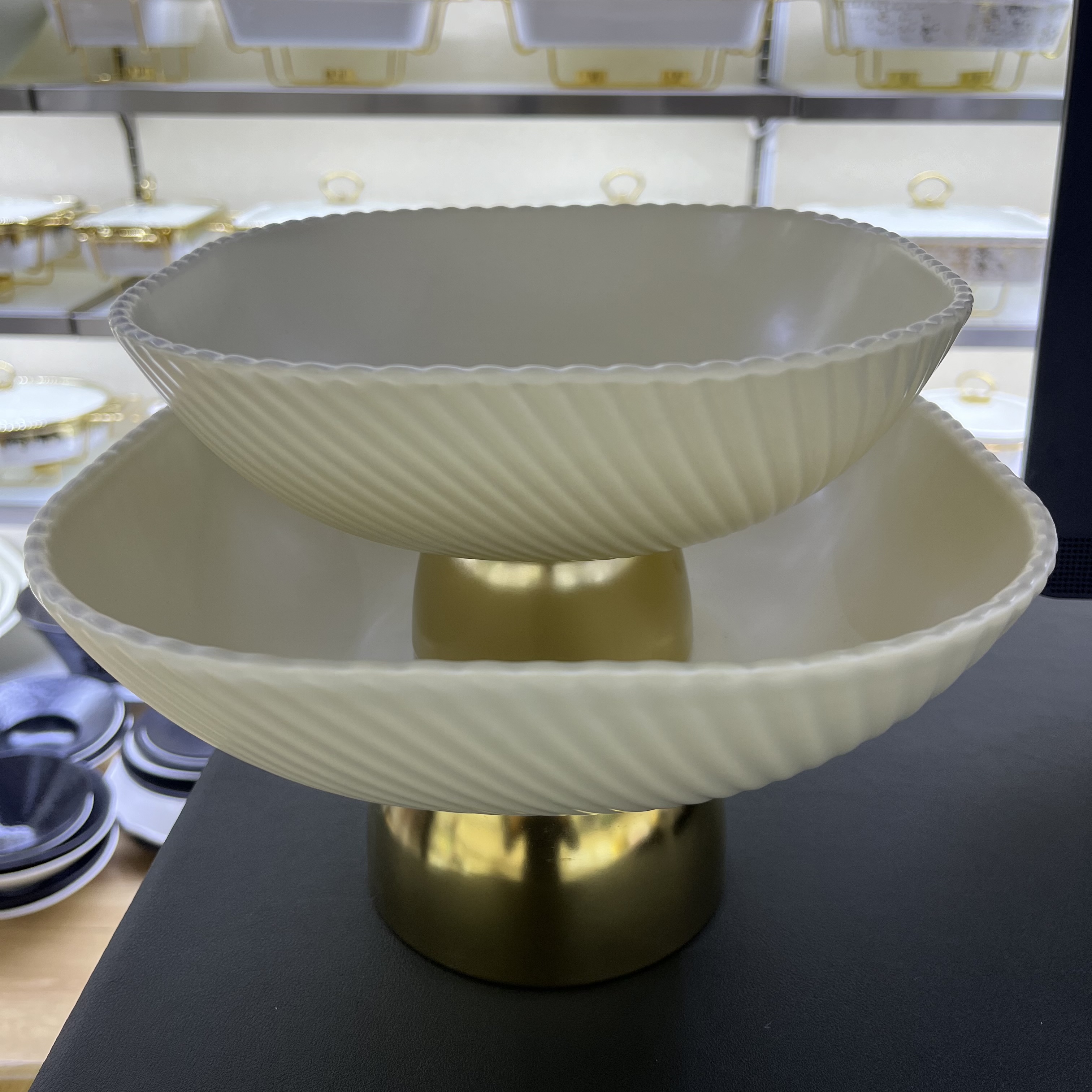 陶瓷工艺品实物图
