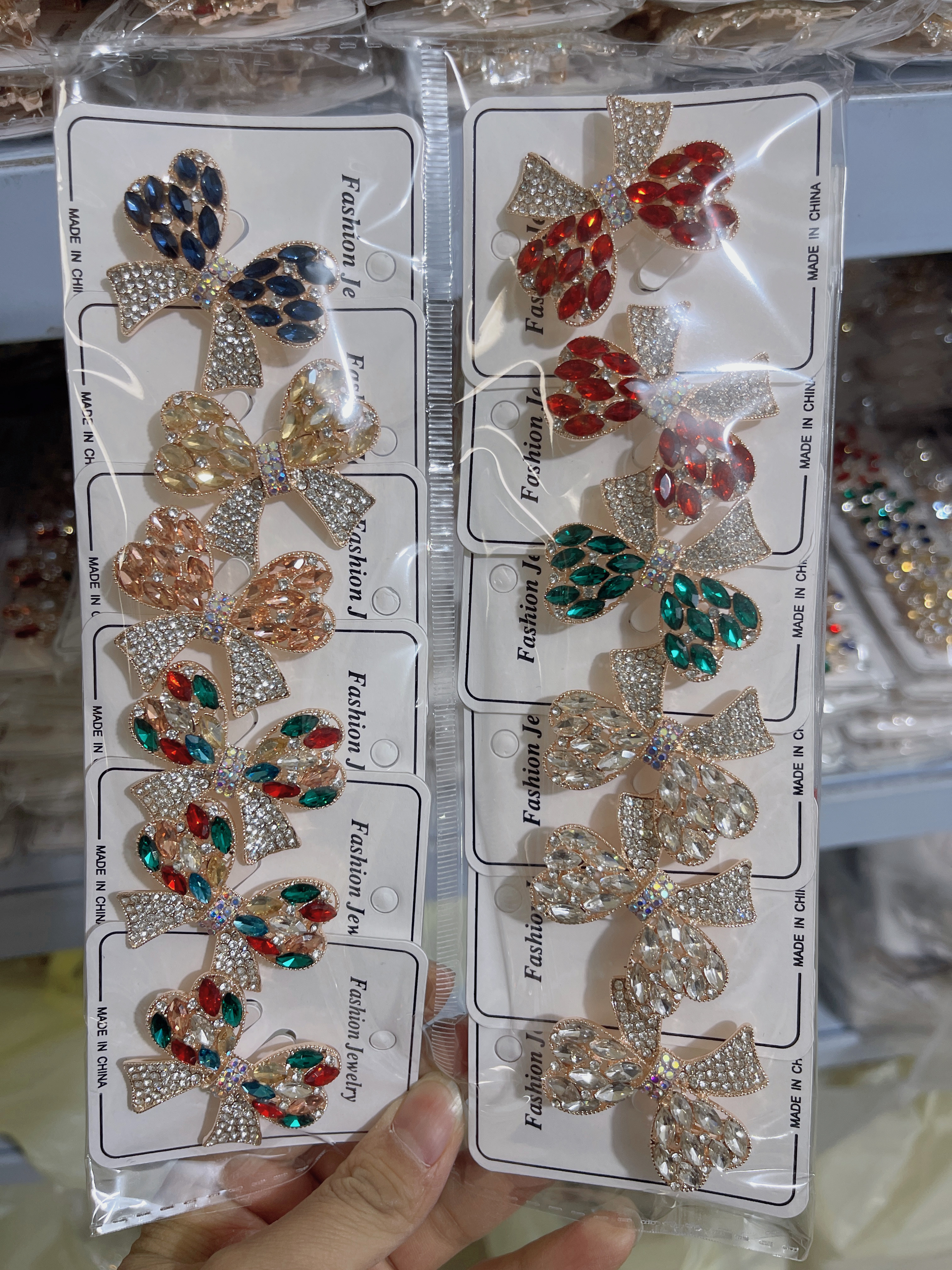 合金胸针，水晶材质，花朵圆形扣针，胸针胸针详情图9