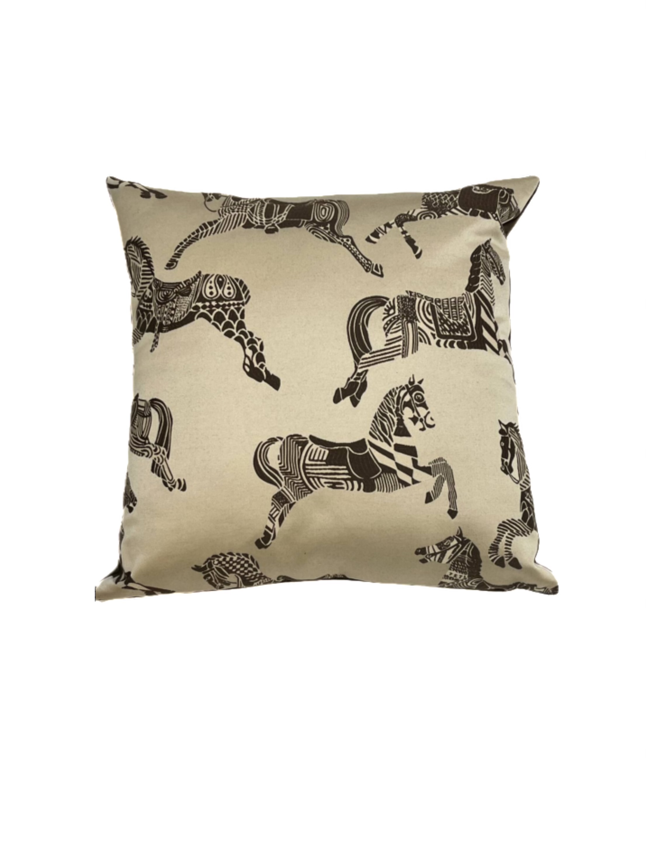 马图抱枕枕套一体式设计 抱枕枕头套双用 舒适睡眠家居装饰品白底实物图