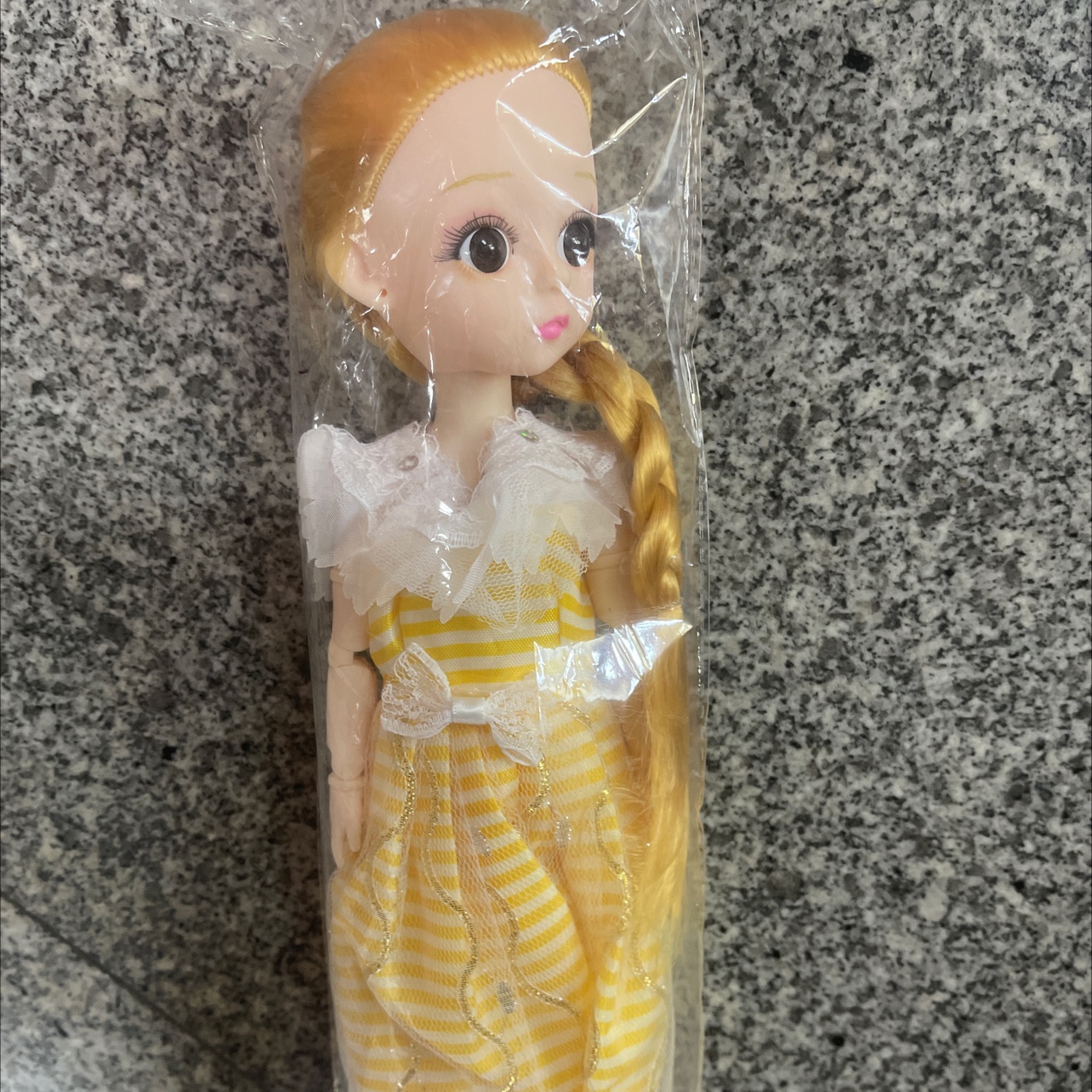 Children's toys, toys, toys, Barbie dolls detail image 4