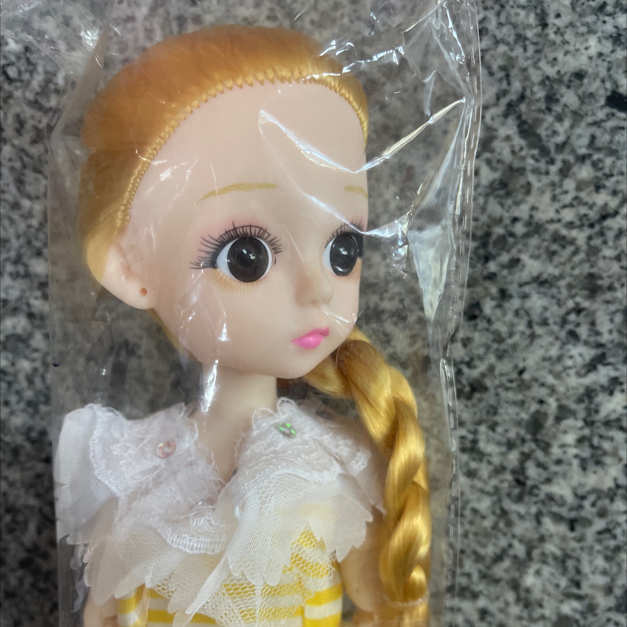 Children's toys, toys, toys, Barbie dolls detail image 3