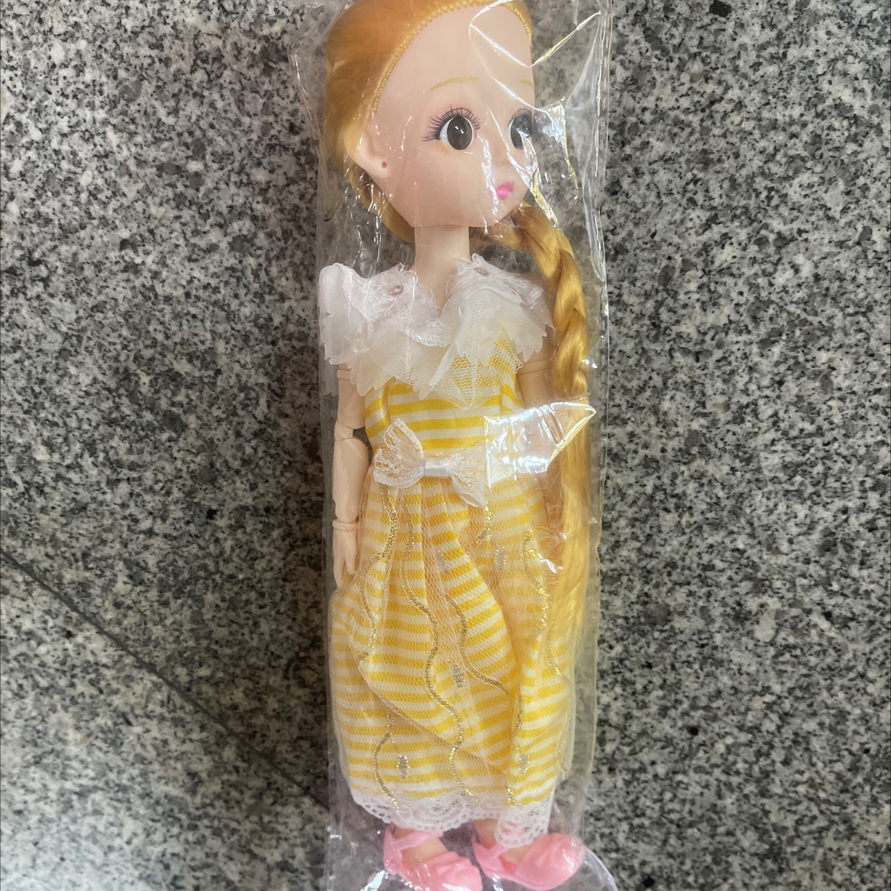 Children's toys, toys, toys, Barbie dolls detail image 2