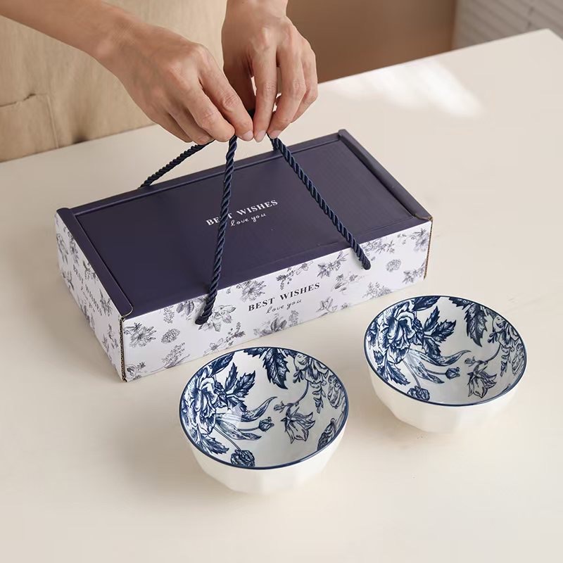 送一份繁花似锦 💐
万事竭尽所能 有则锦上添花无则随遇而安
愿我们在热爱的世界里奔赴每一场山海🌊
前程似锦 一路繁花 💫