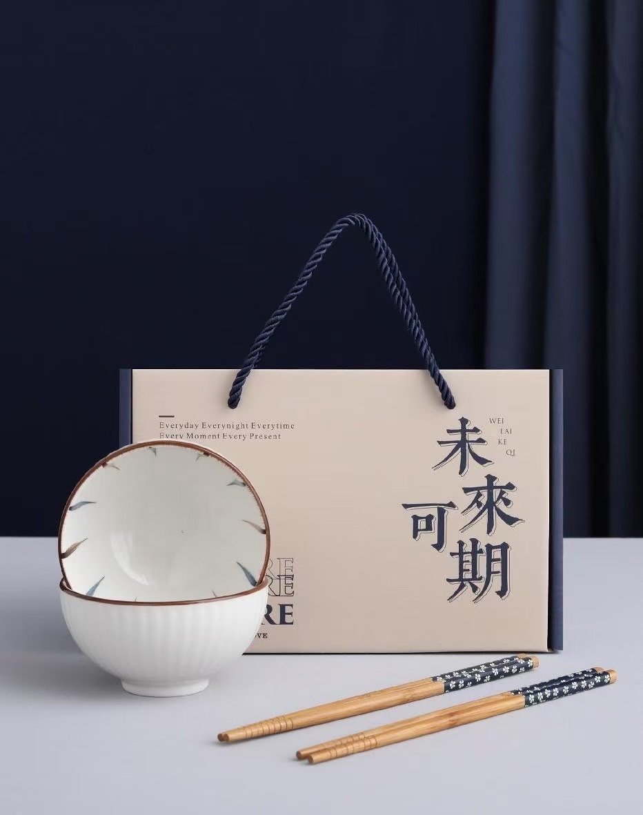 未来可期的背后是乘风破浪的拼搏 💪🏻
任何时候都不缺重新出发的勇气 🔜
把自己活成一束光 乘风破浪 光芒万丈✨