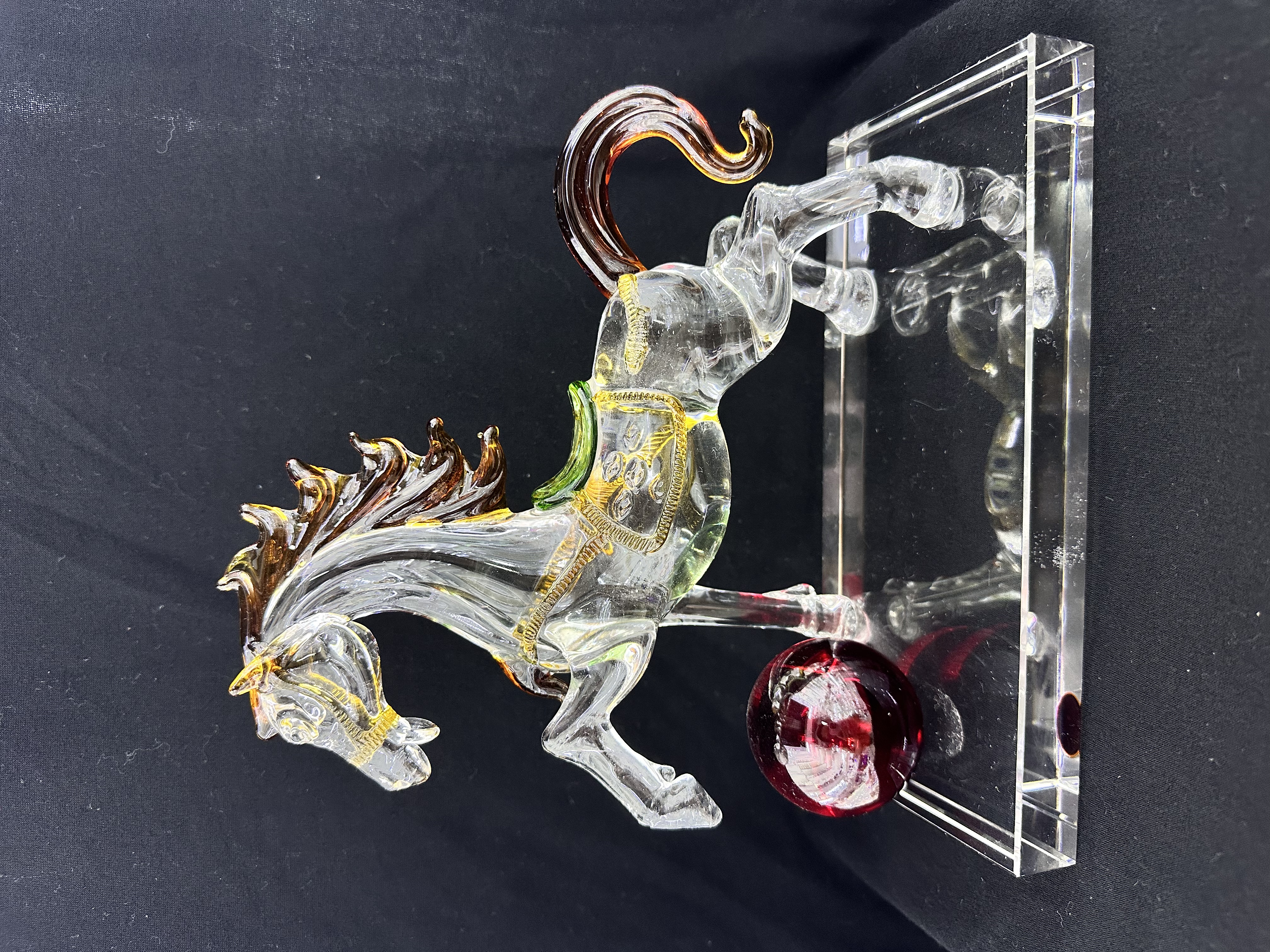 "Instant Success Crystal handicrafts and crystal ornaments.