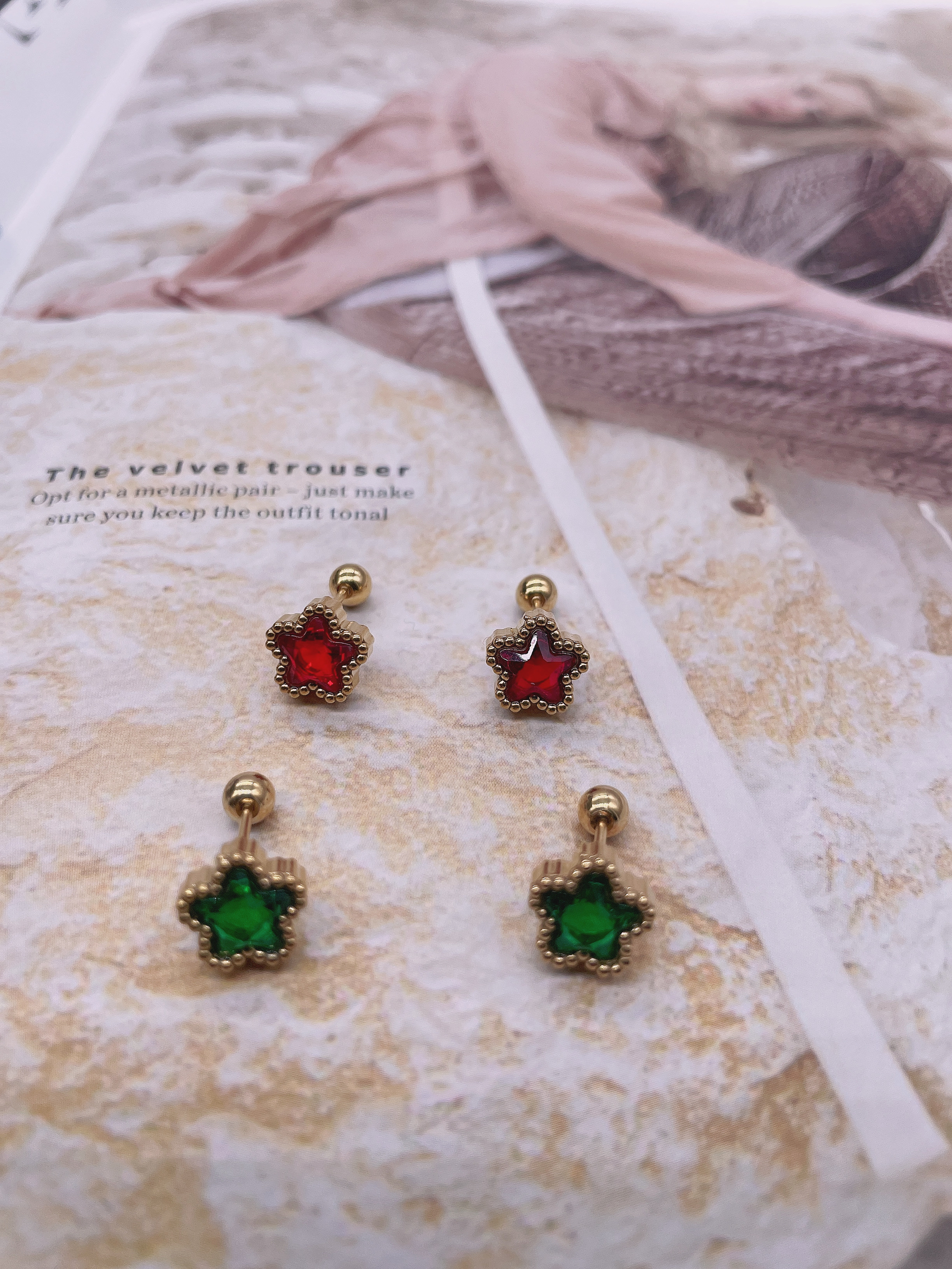 气质女士五角星耳饰 创意设计耳骨钉 美丽耳钉 高级感饰品女款精致优雅细节图