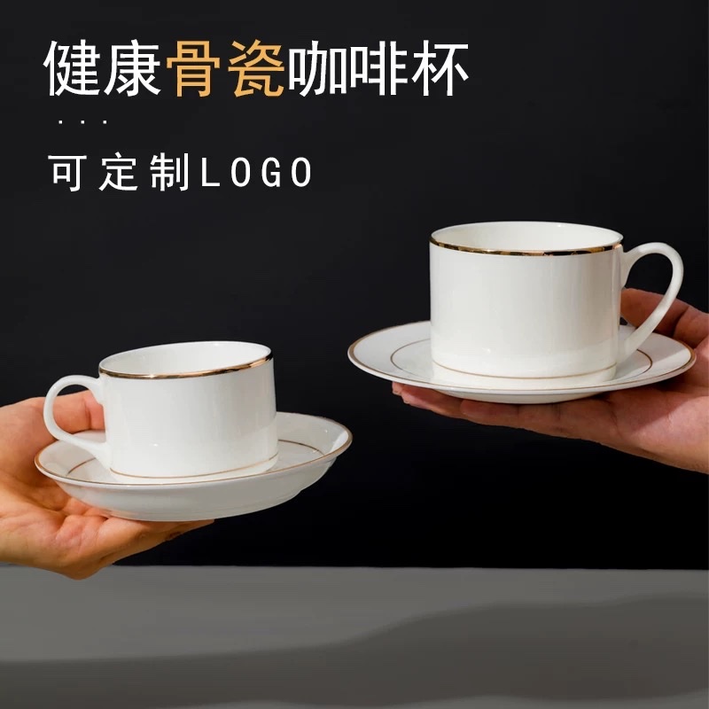 精品陶瓷金边咖啡杯 艺术陶瓷造型 现代简约家居装饰品 美艳细节图