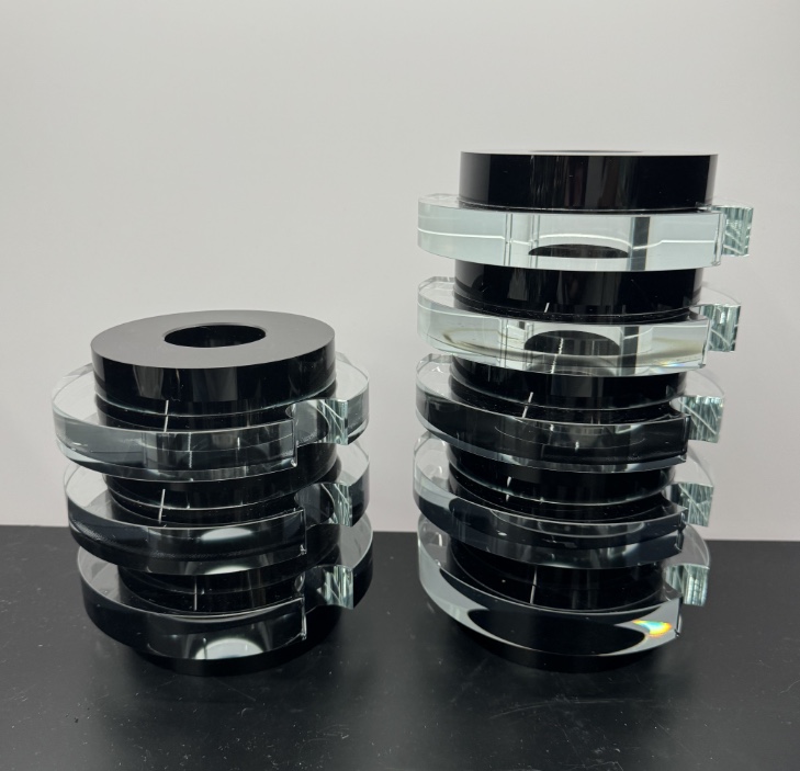 Modern, simple and light luxury vase ornaments, bedroom model room, study flower arrangement, artistic decoration, home soft crystal flower arrangement decorative ornaments detail image 4