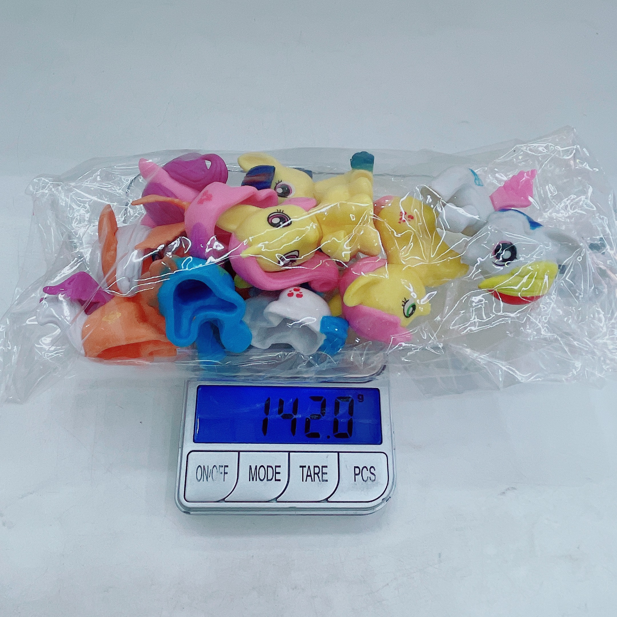 My Little Pony, My Little Pony National figurines, 2D magic ornaments, car desktop models wholesale pic 11