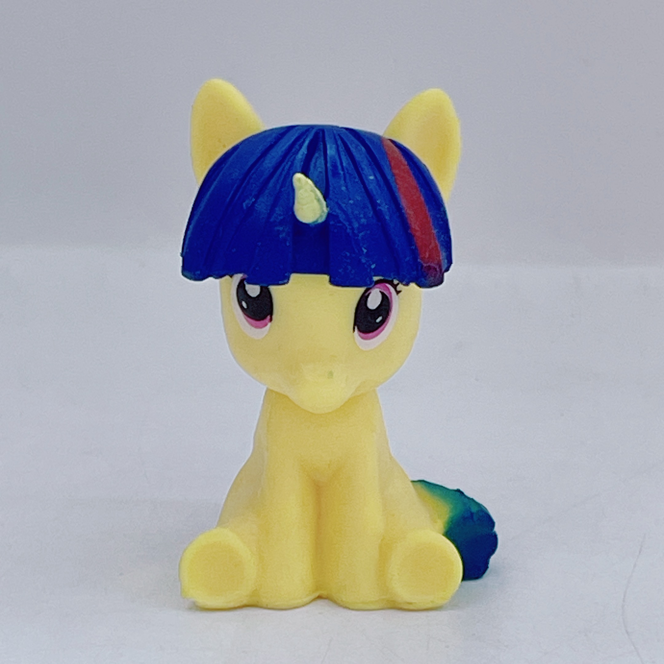 My Little Pony, My Little Pony National figurines, 2D magic ornaments, car desktop models wholesale pic 9