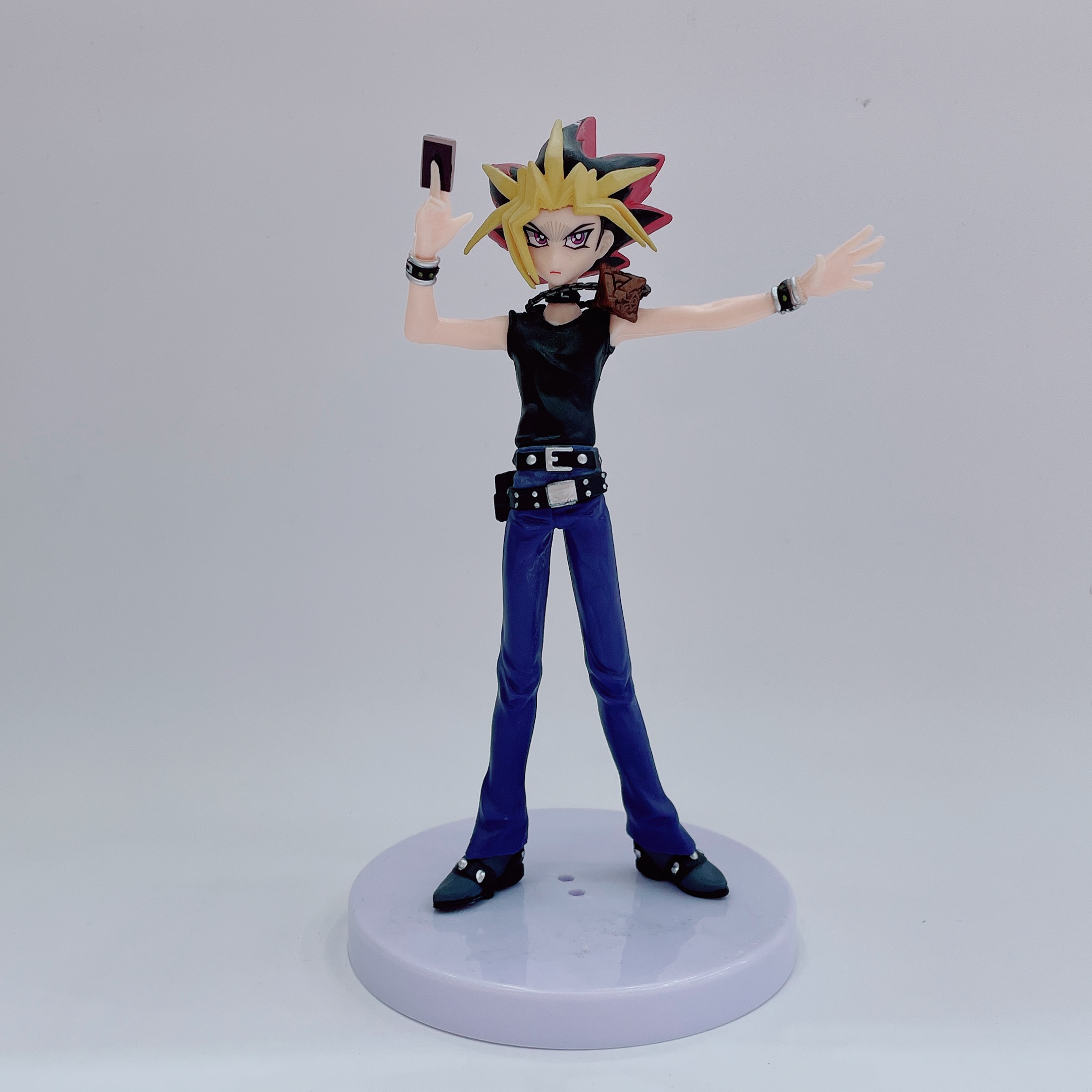 Yu-gi-oh! Muto game figurine, 2D beautiful girl Black Magic girl peripheral model Mana figurine pic 1