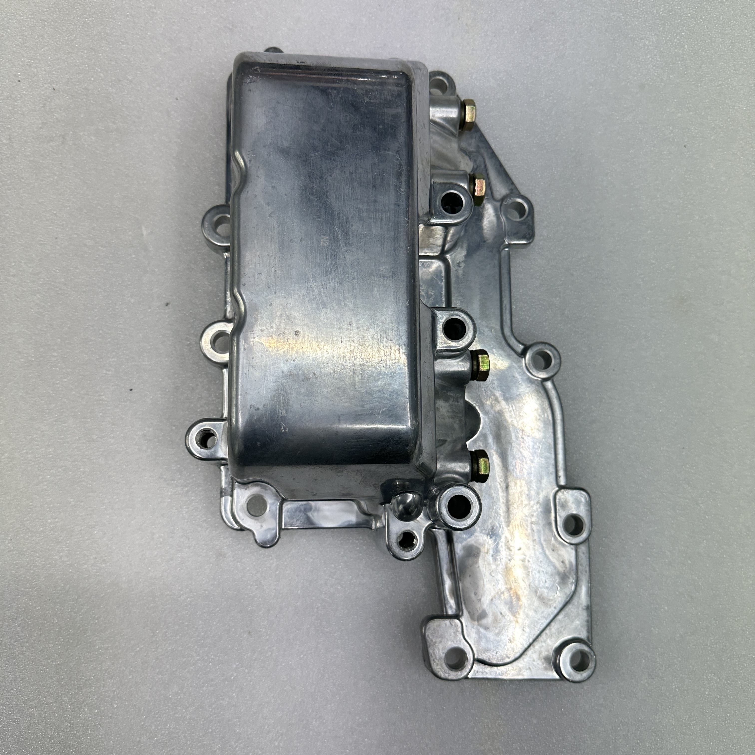 تنطبق قطع الغيار الميكانيكية الهندسية على المبردات 4134W025 لزيت المحركات في بيركنز details Picture
