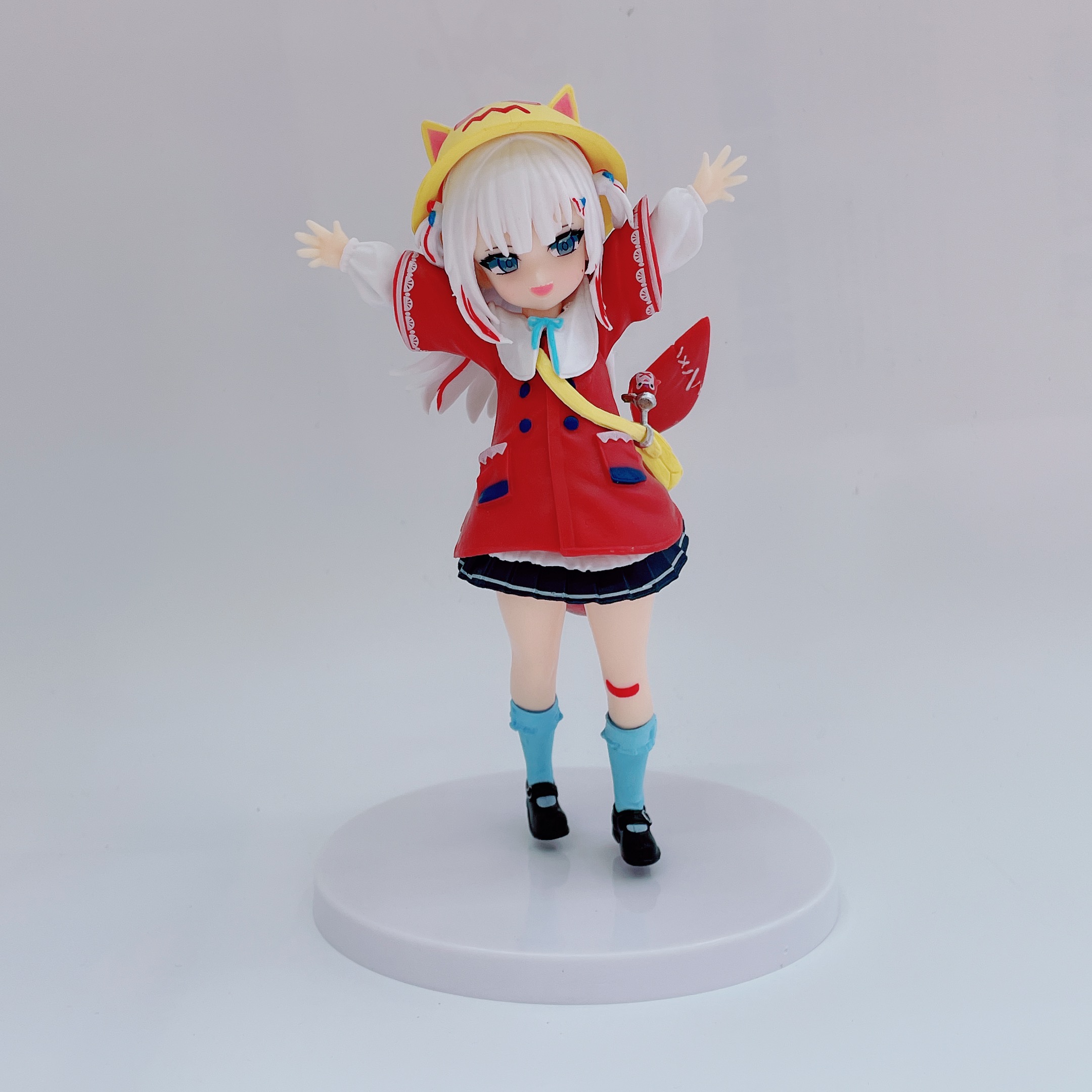 虚拟偶像 噶呜·古拉 幼稚园古拉鲨鱼妹红色衣服 手办车载摆件