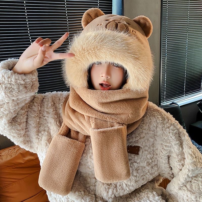 Capibara Capybara hat, scarf, gloves Winter new style scarf, warm plush three-piece set for cycling detail image 10