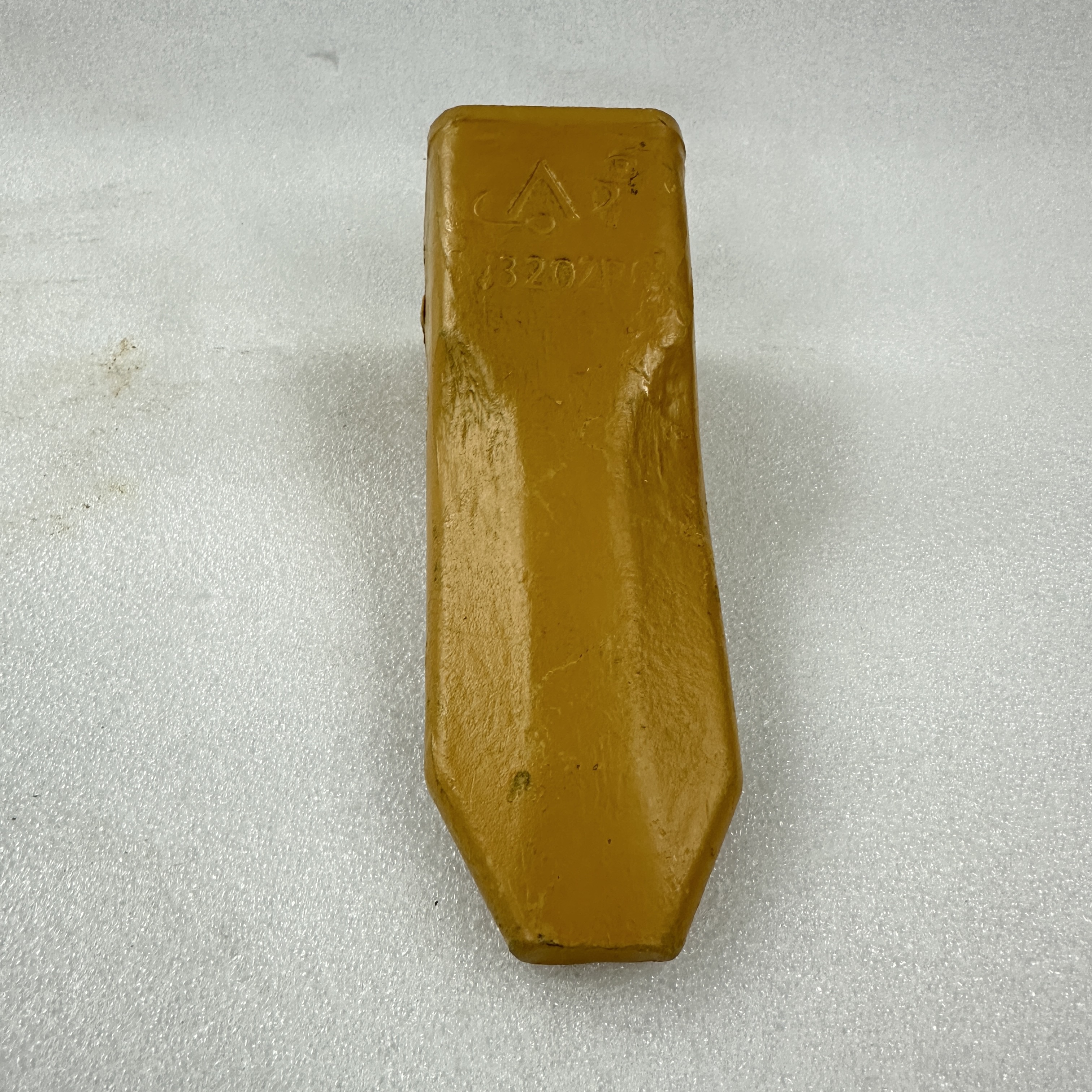 小型挖掘机配件适用于卡特CAT J200车型斗齿 1U3202RC细节图