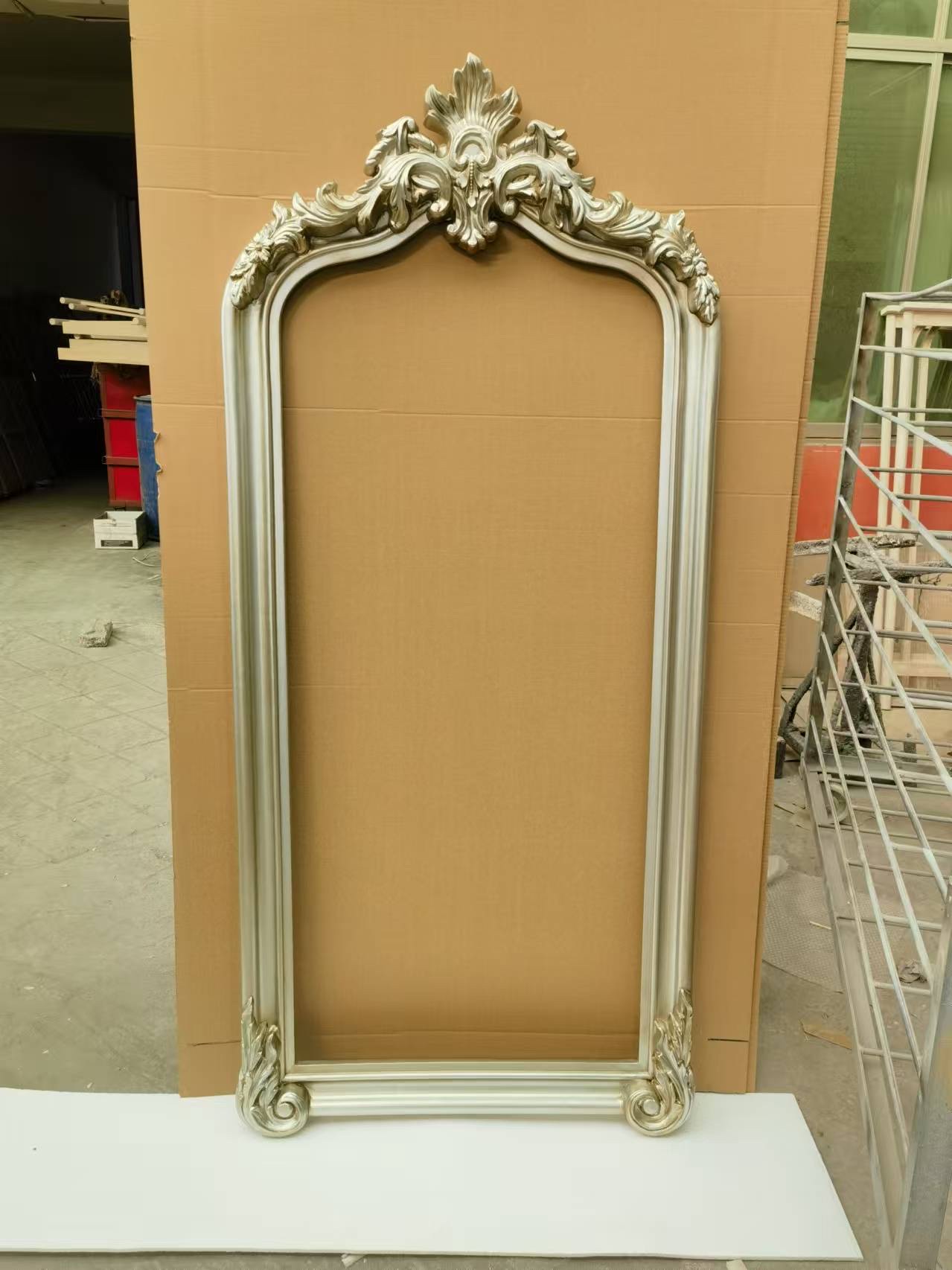 全身落地镜 化妆镜卧室家具装饰镜 简约现代风格 高清大视野 长宽比例适中 美观实用详情图3