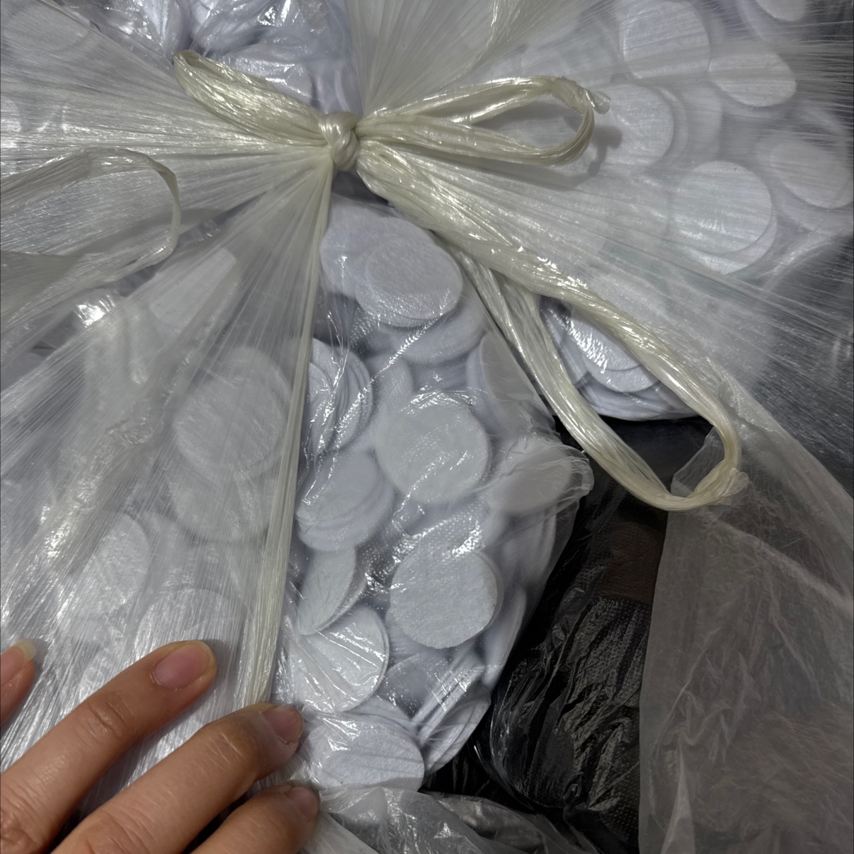 现货供应不织布无纺布圆片垫片底片DIY手工饰品发饰辅料配件详情图5