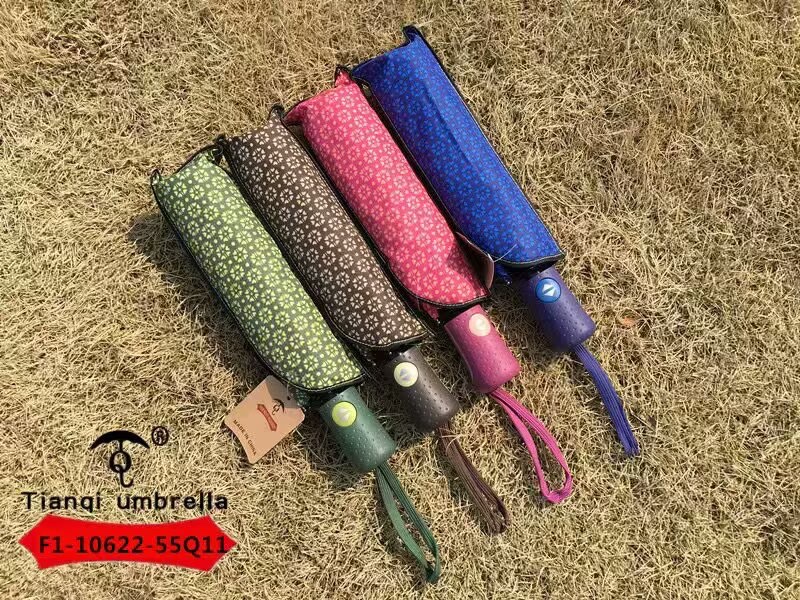 F1-10622-55Q11 Three-fold automatic windproof UV four-leaf clover umbrella full figure