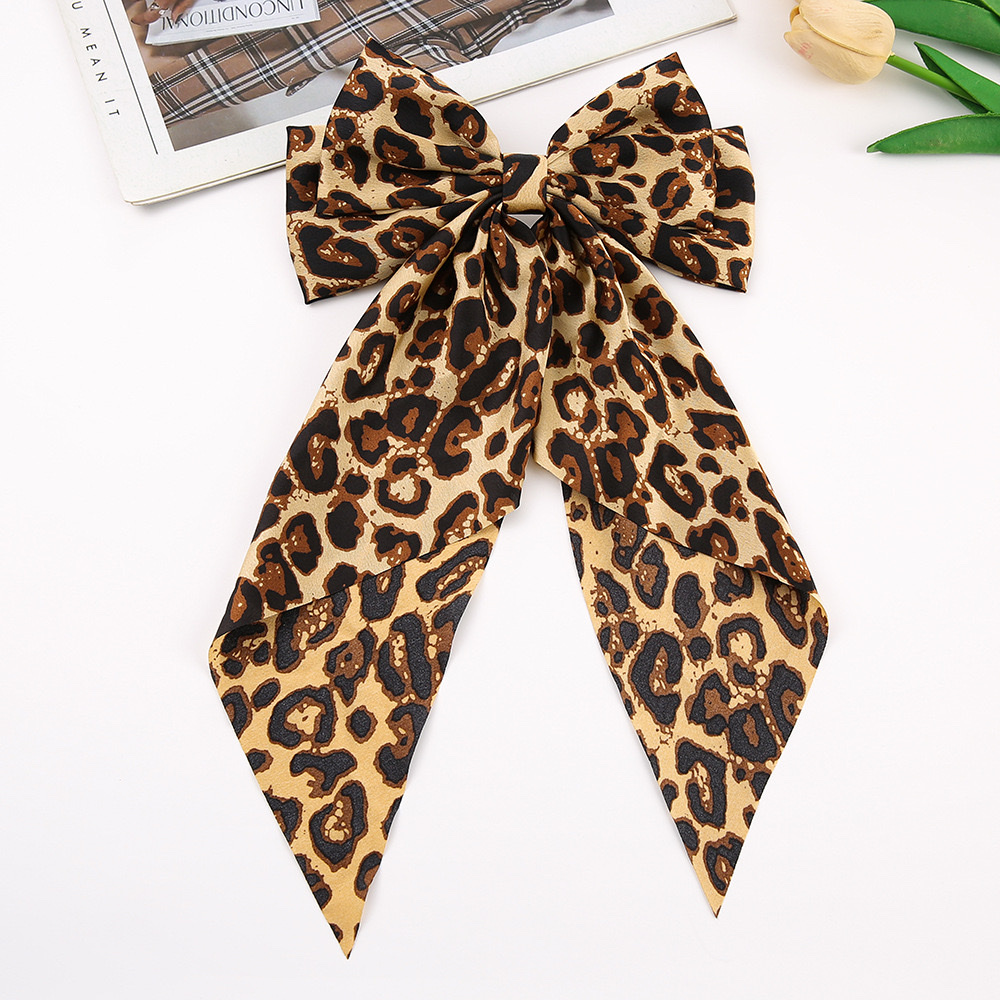 2025 Retro leopard Print Ribbon Hairpins Spring/Summer Small Floral leopard print ribbon hairpins European and American fashion leopard print bow hairpins details Picture